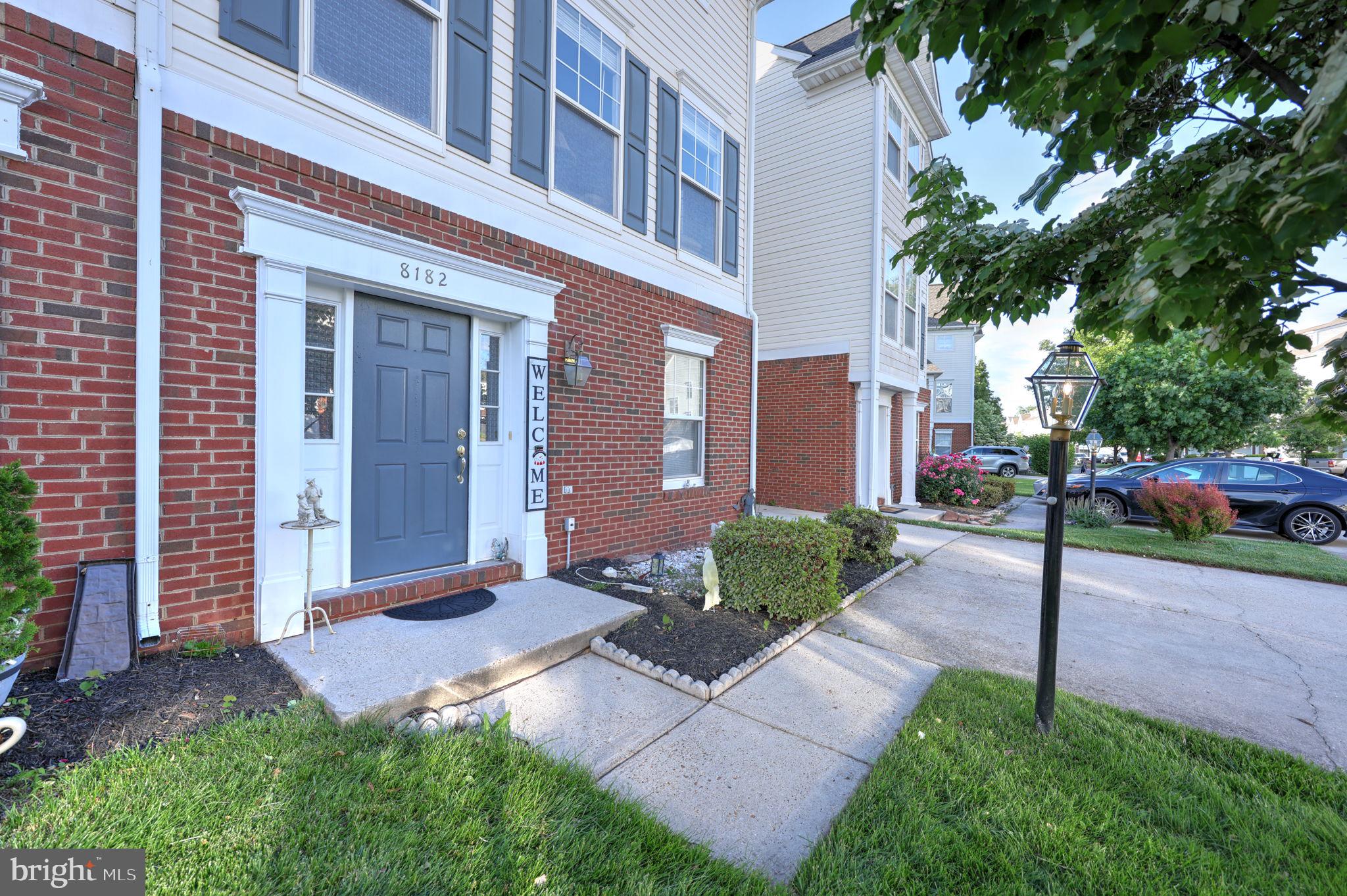 8182 COBBLE POND WAY