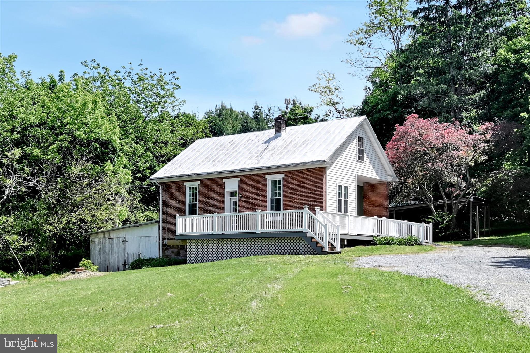 415 SNYDER SCHOOL ROAD