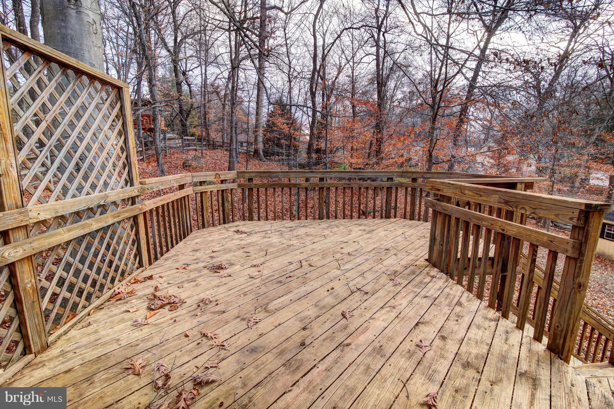 POTOMAC VILLAGE - Residential