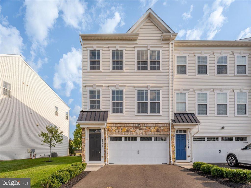 Photo of 2305 Macis Circle, WARRINGTON, PA 18976 (MLS # PABU2106856)