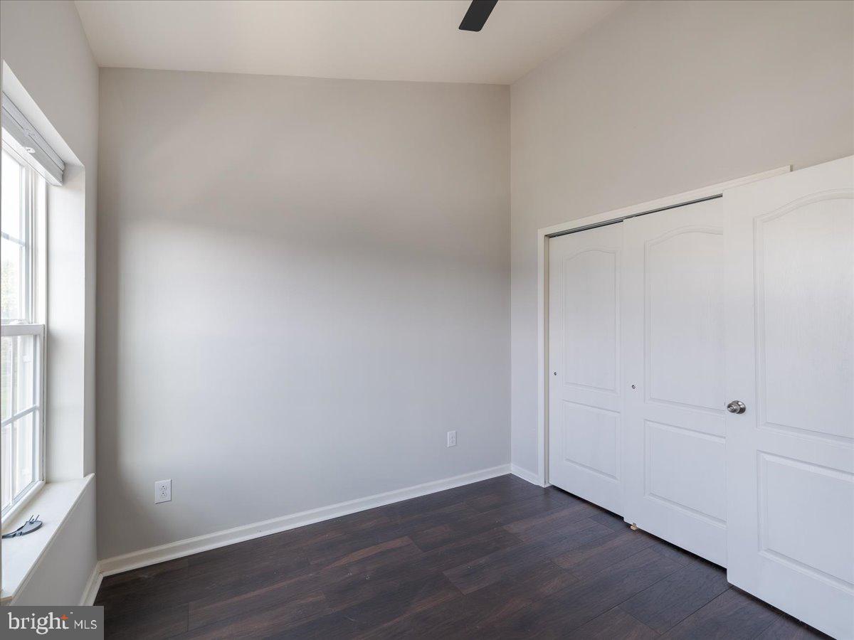 HIGHGROVE MANOR - Residential Lease