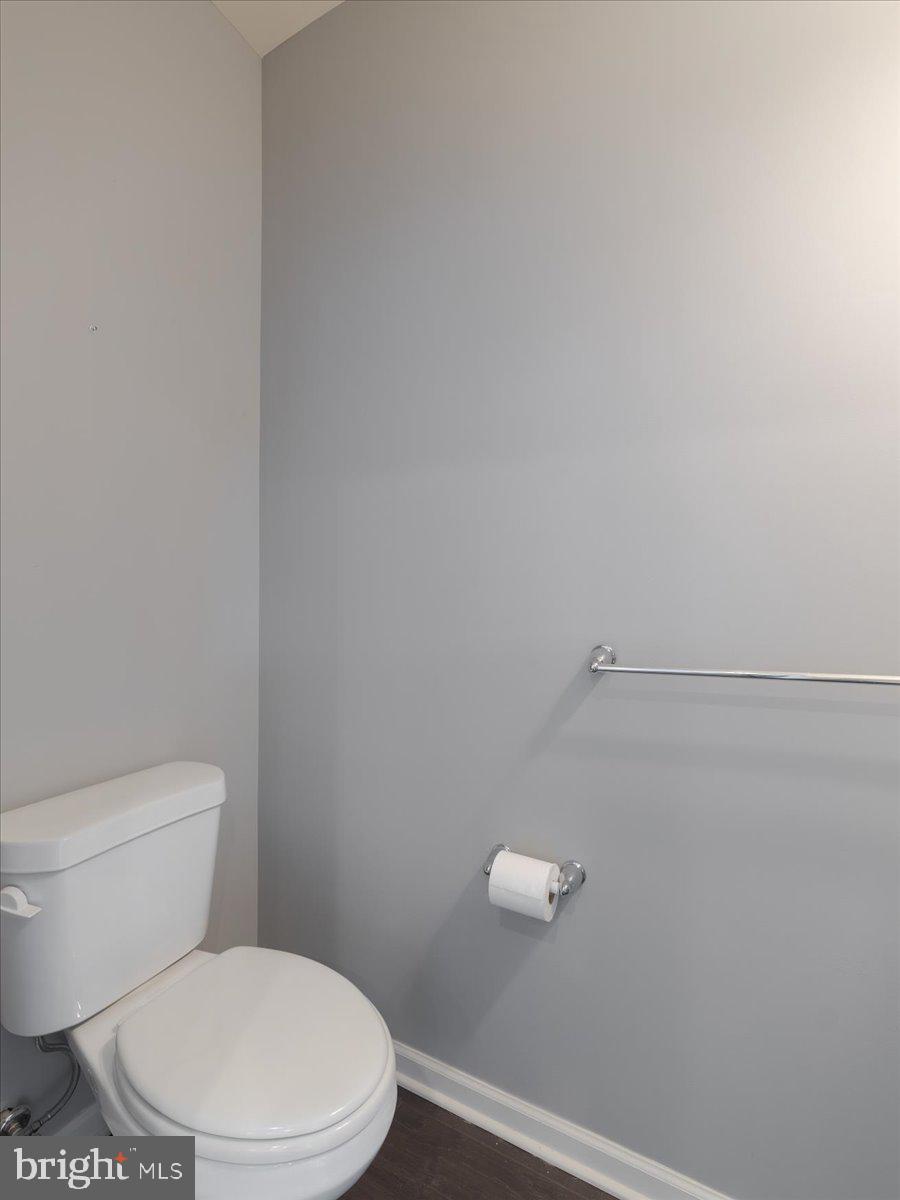 HIGHGROVE MANOR - Residential Lease