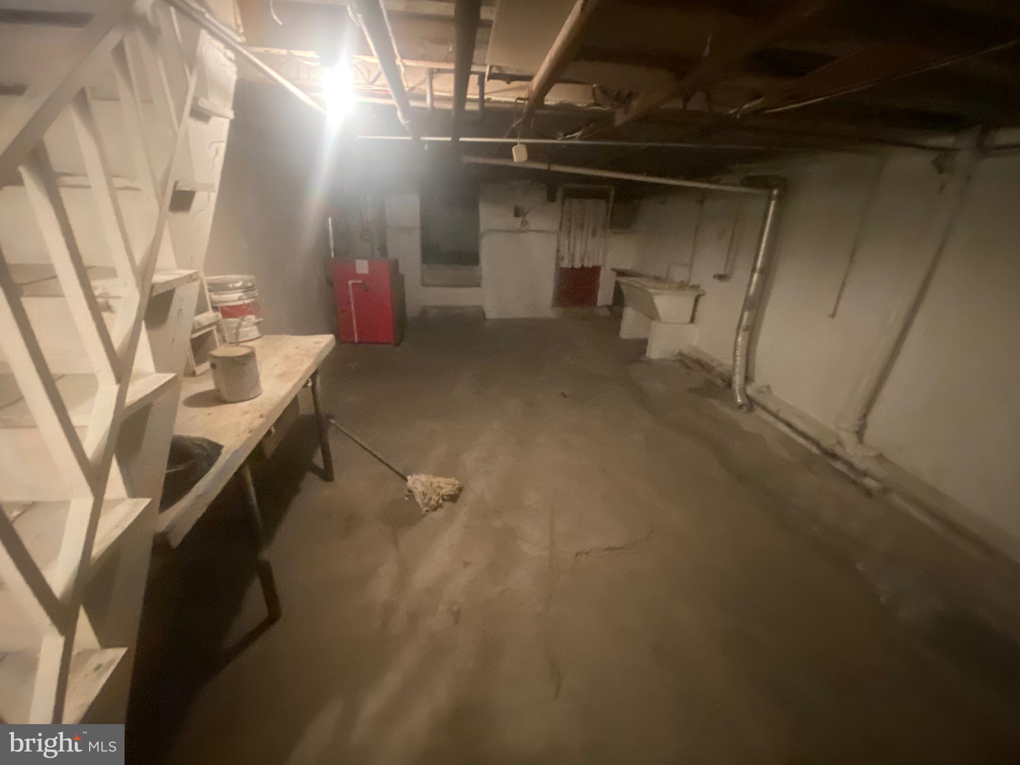 CHESTER CITY - Residential Lease