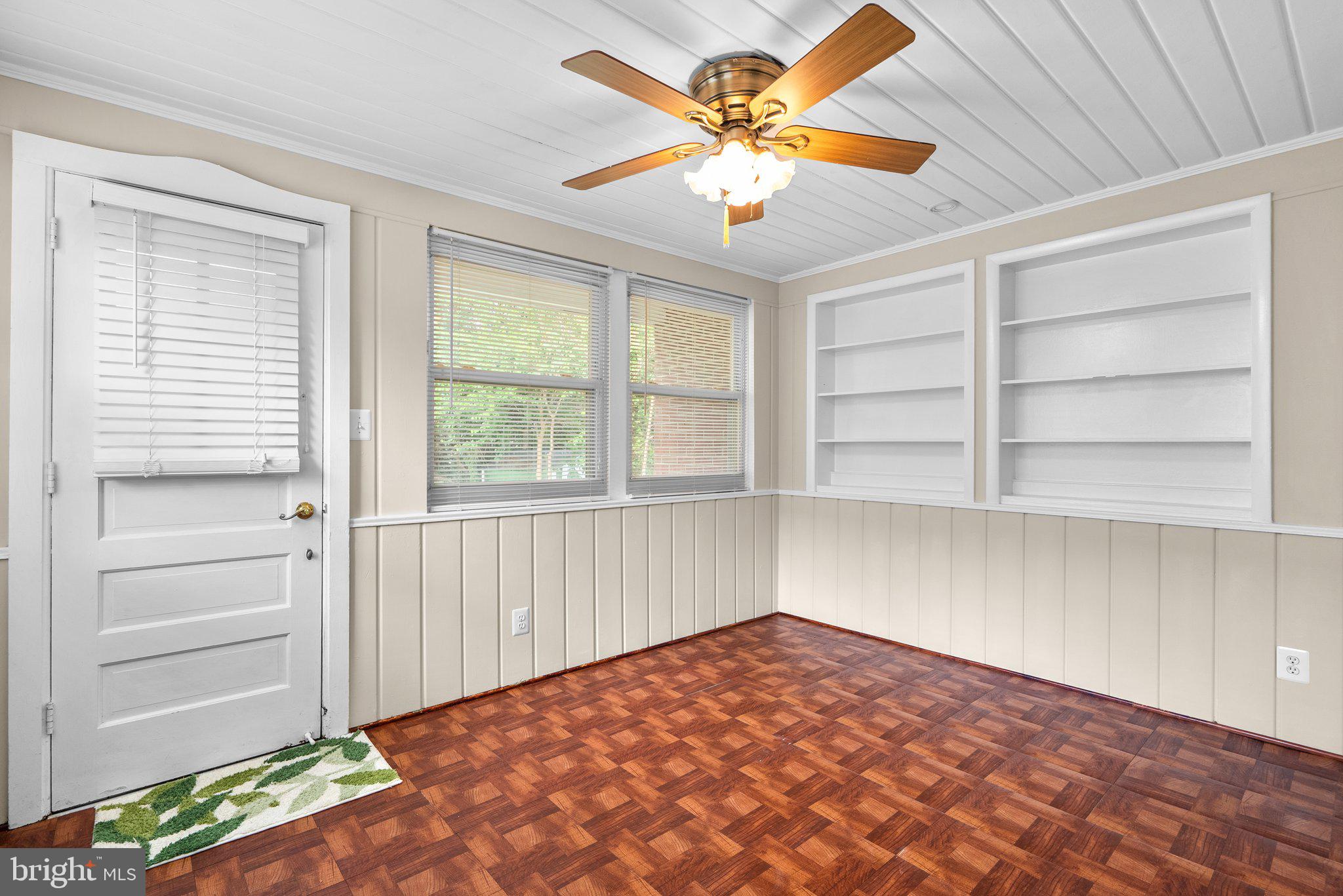 FOREST GROVE - Residential Lease