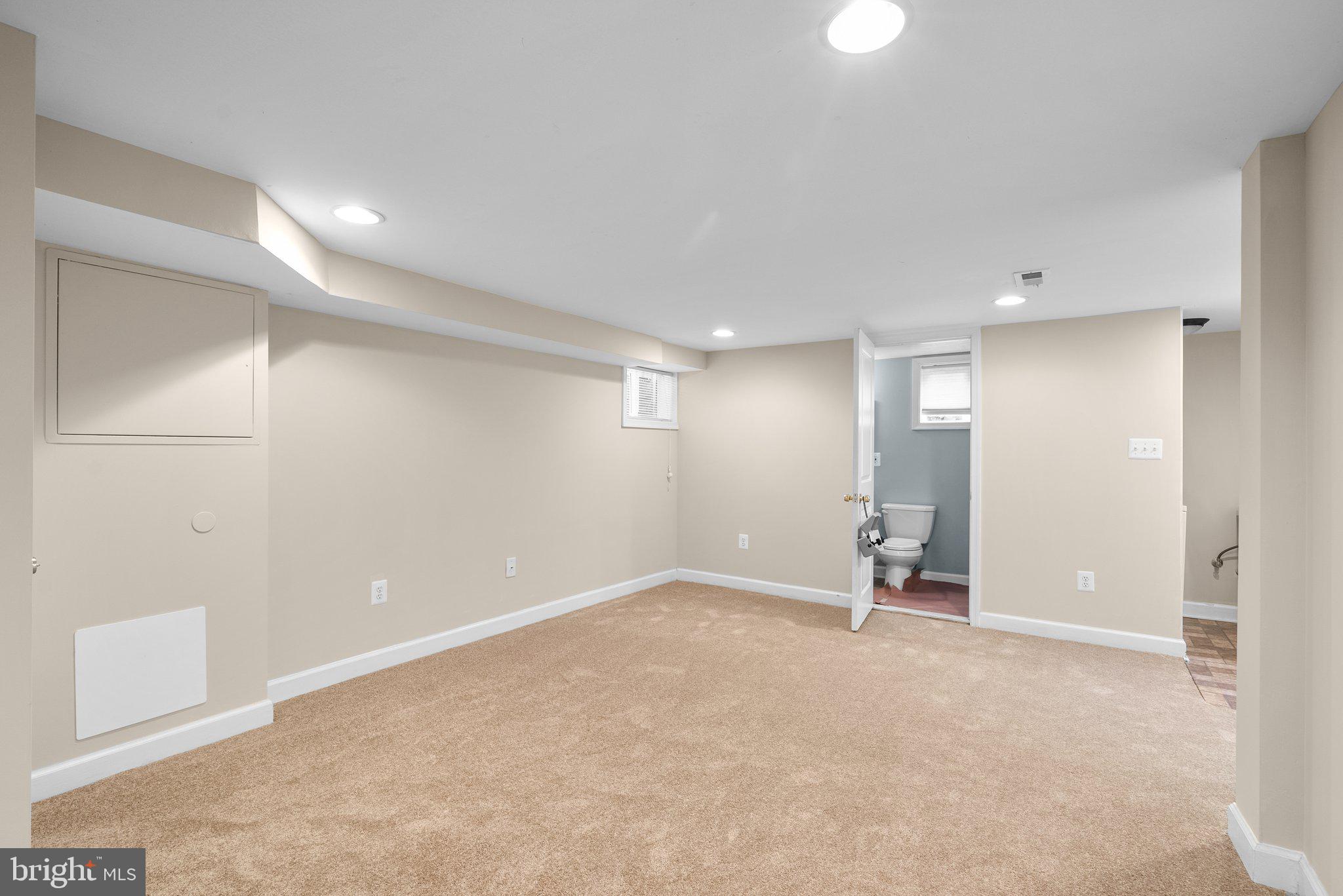 FOREST GROVE - Residential Lease