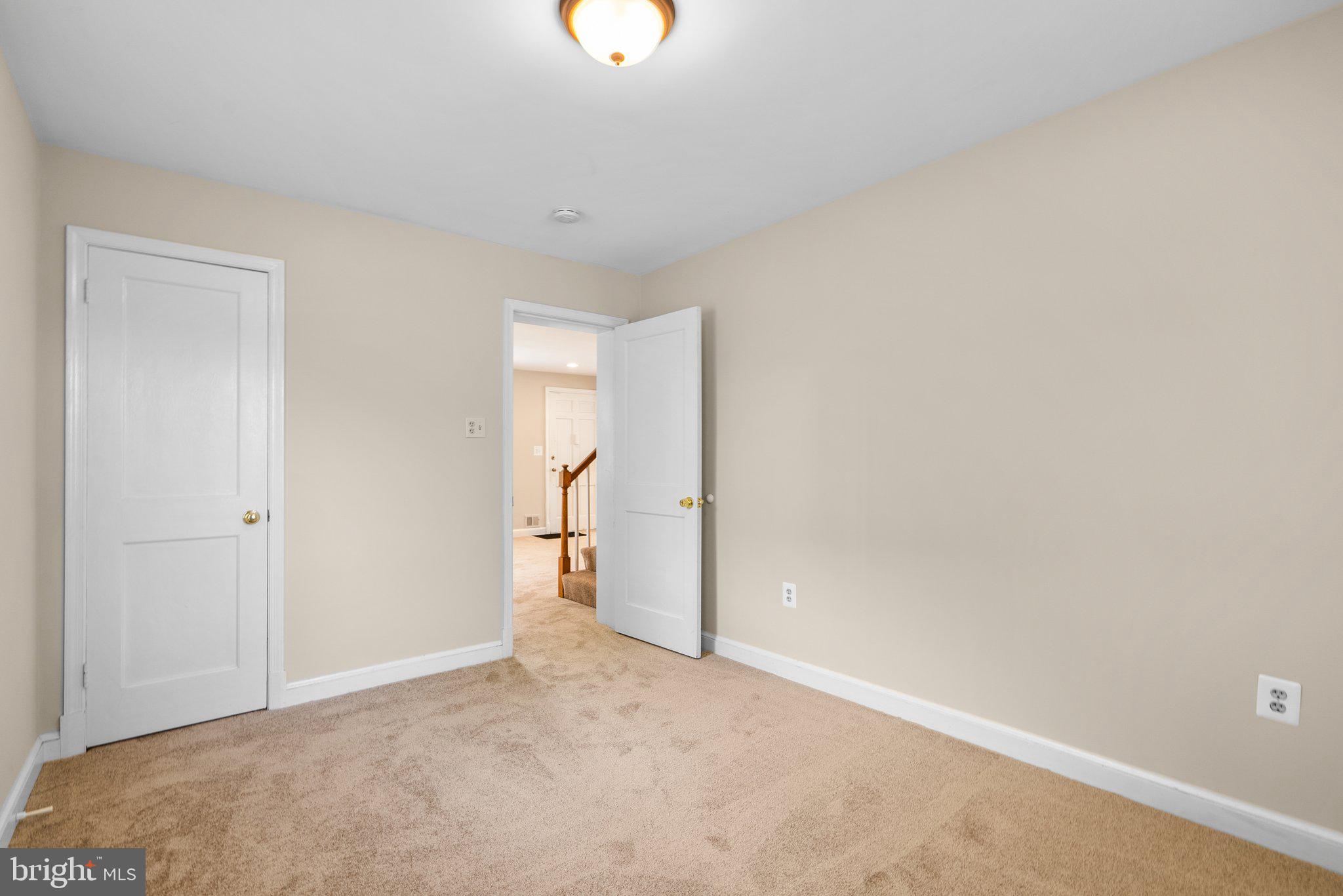 FOREST GROVE - Residential Lease