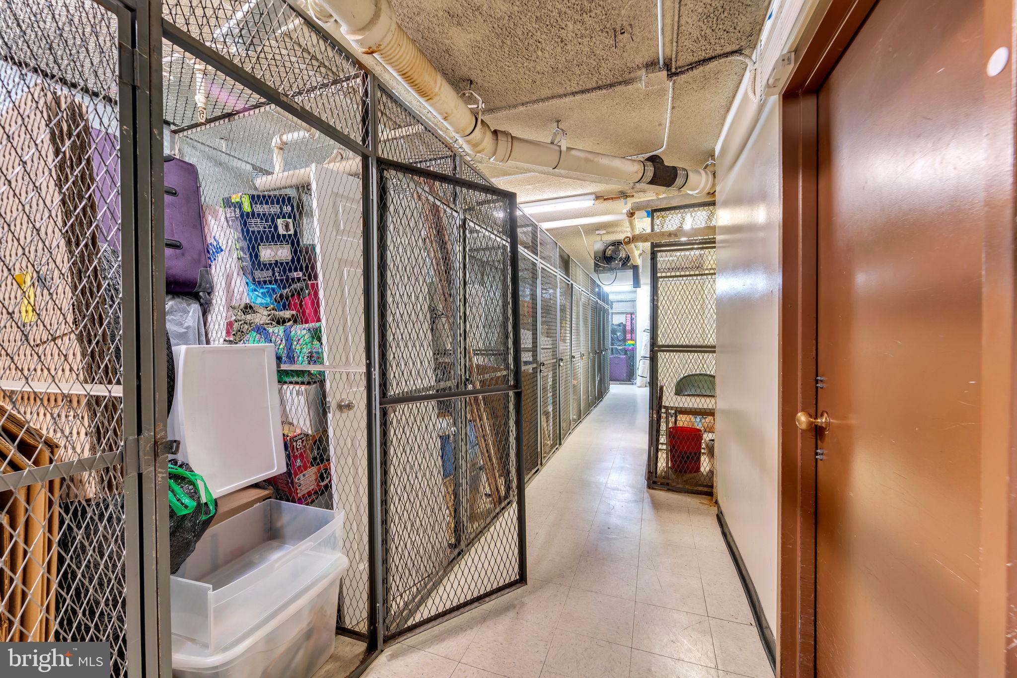 SKYLINE SQUARE CONDO - Residential