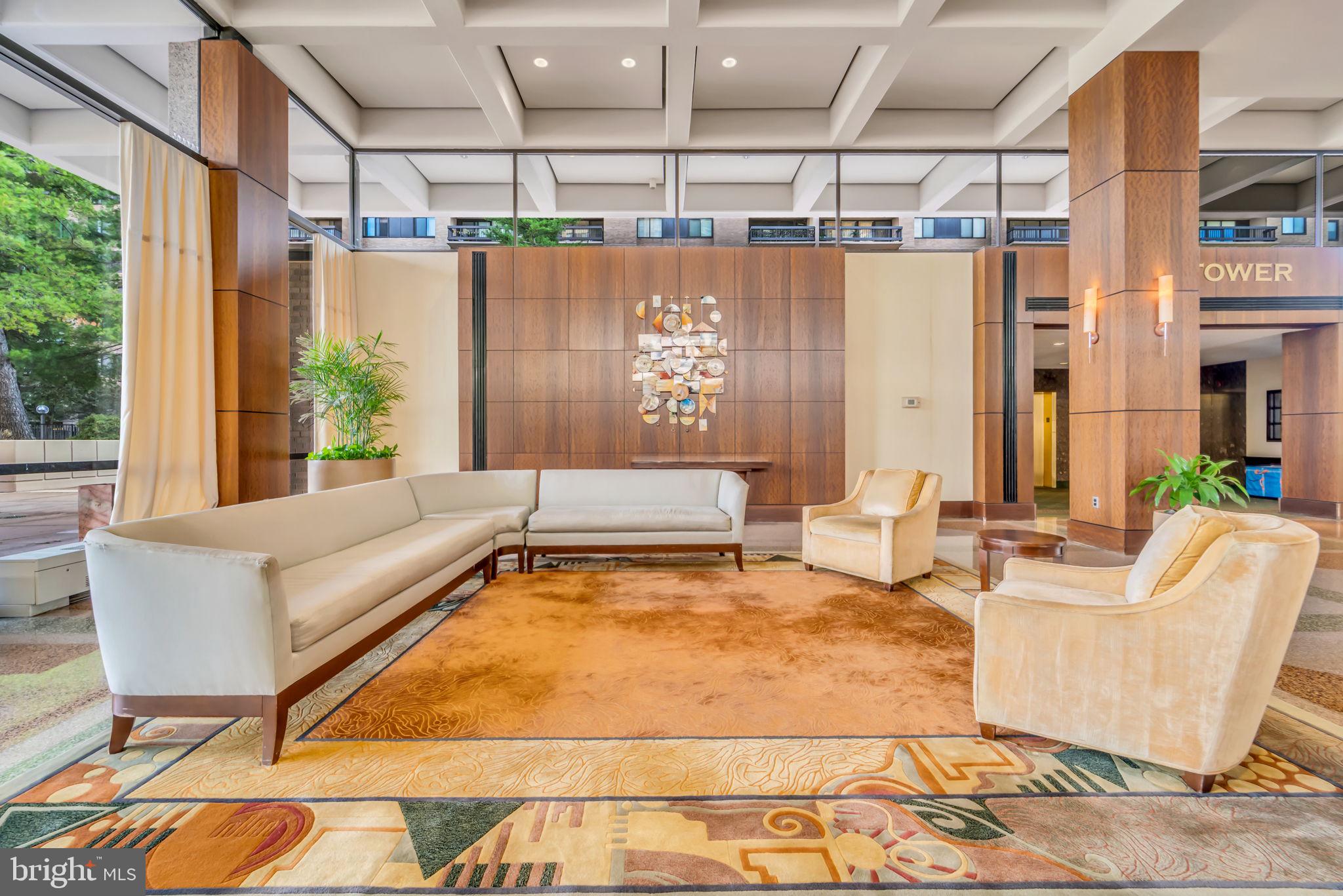 SKYLINE SQUARE CONDO - Residential