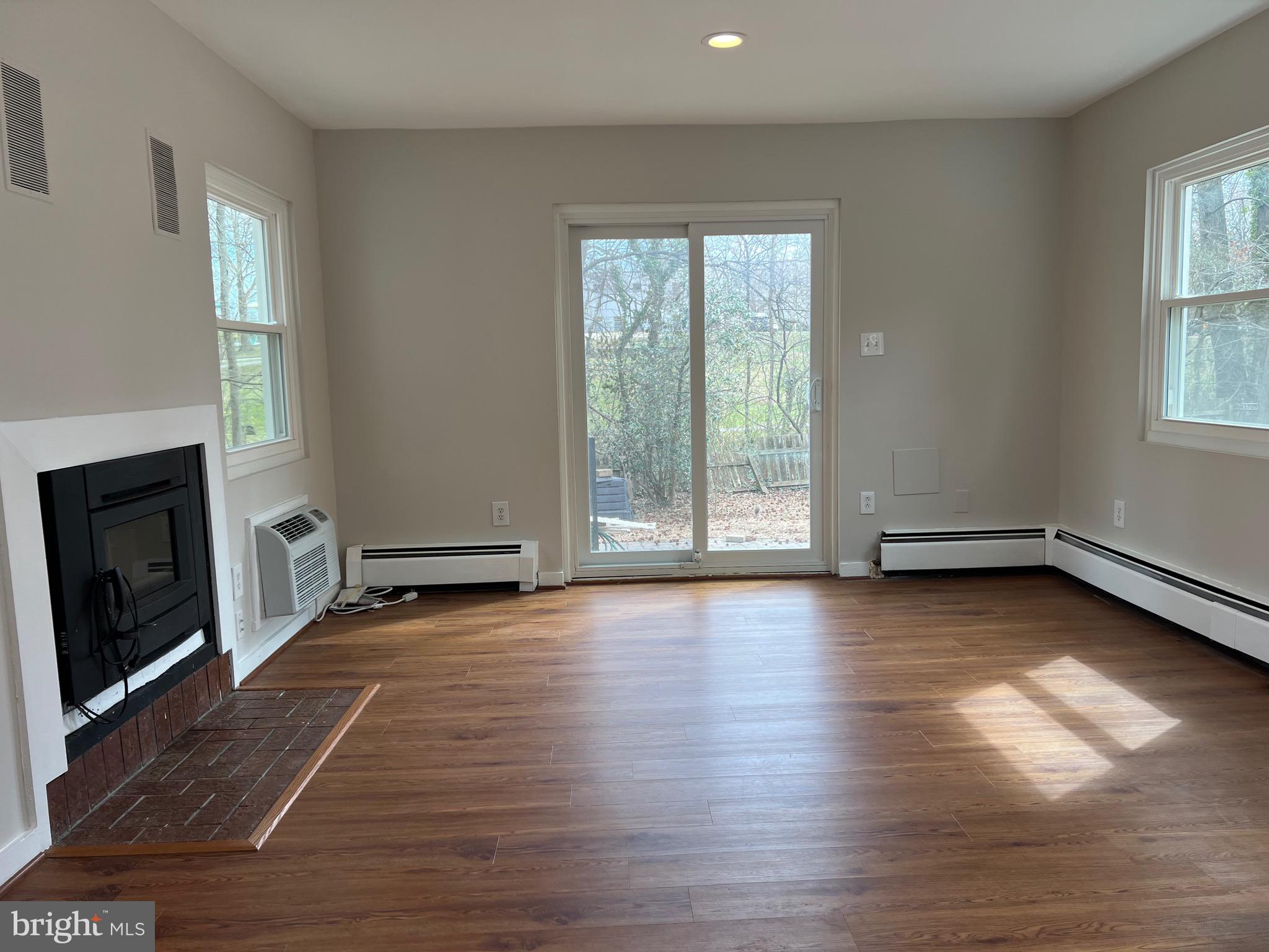 GREENBELT - Residential