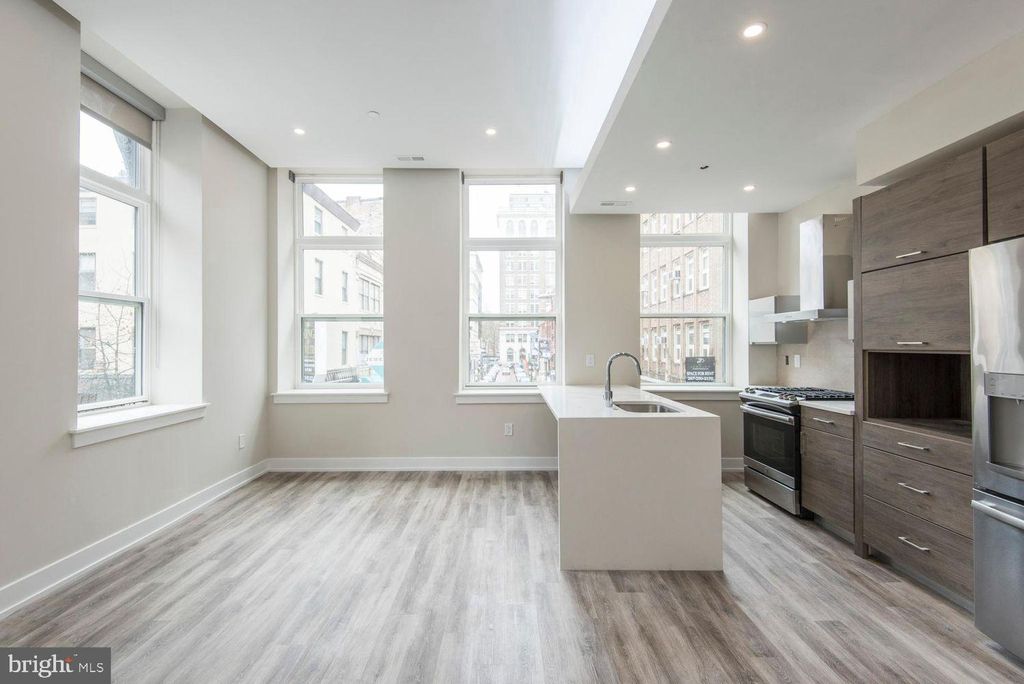 Photo of 802 Sansom Street #502, PHILADELPHIA, PA 19107 (MLS # PAPH2555742)