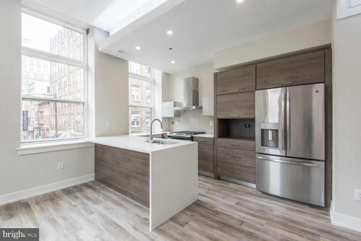 WASHINGTON SQ - Residential Lease