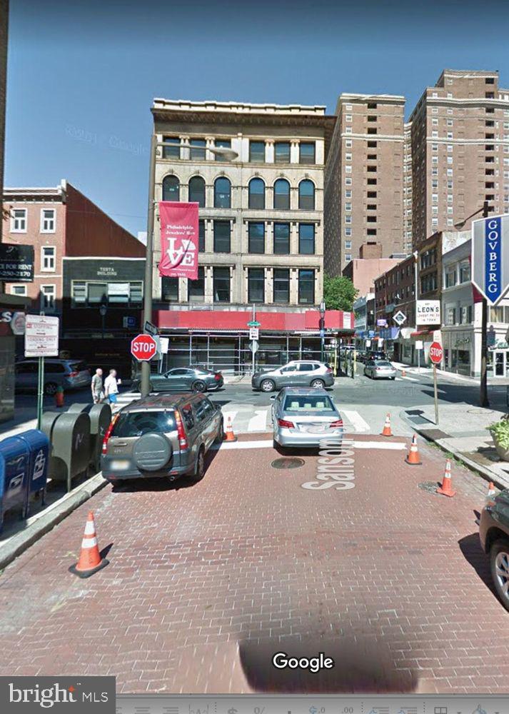 WASHINGTON SQ - Residential Lease