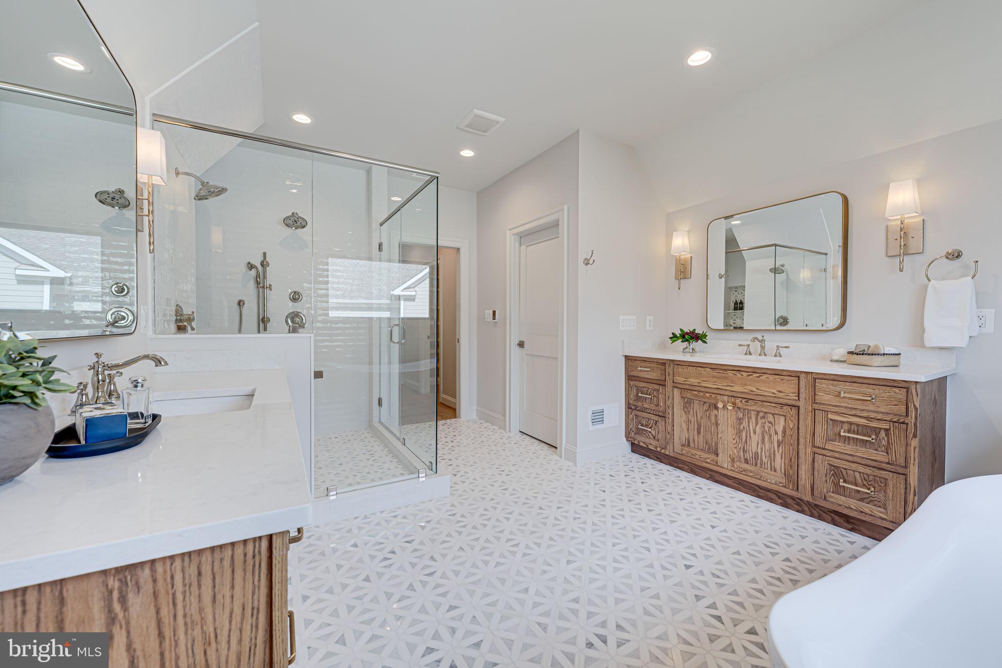 LITTLE VIENNA ESTATES - Residential