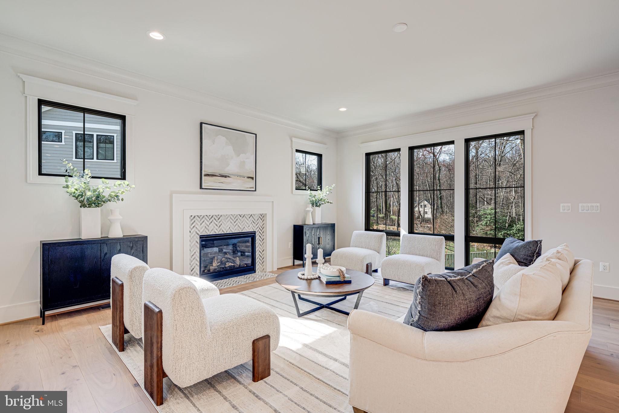 LITTLE VIENNA ESTATES - Residential