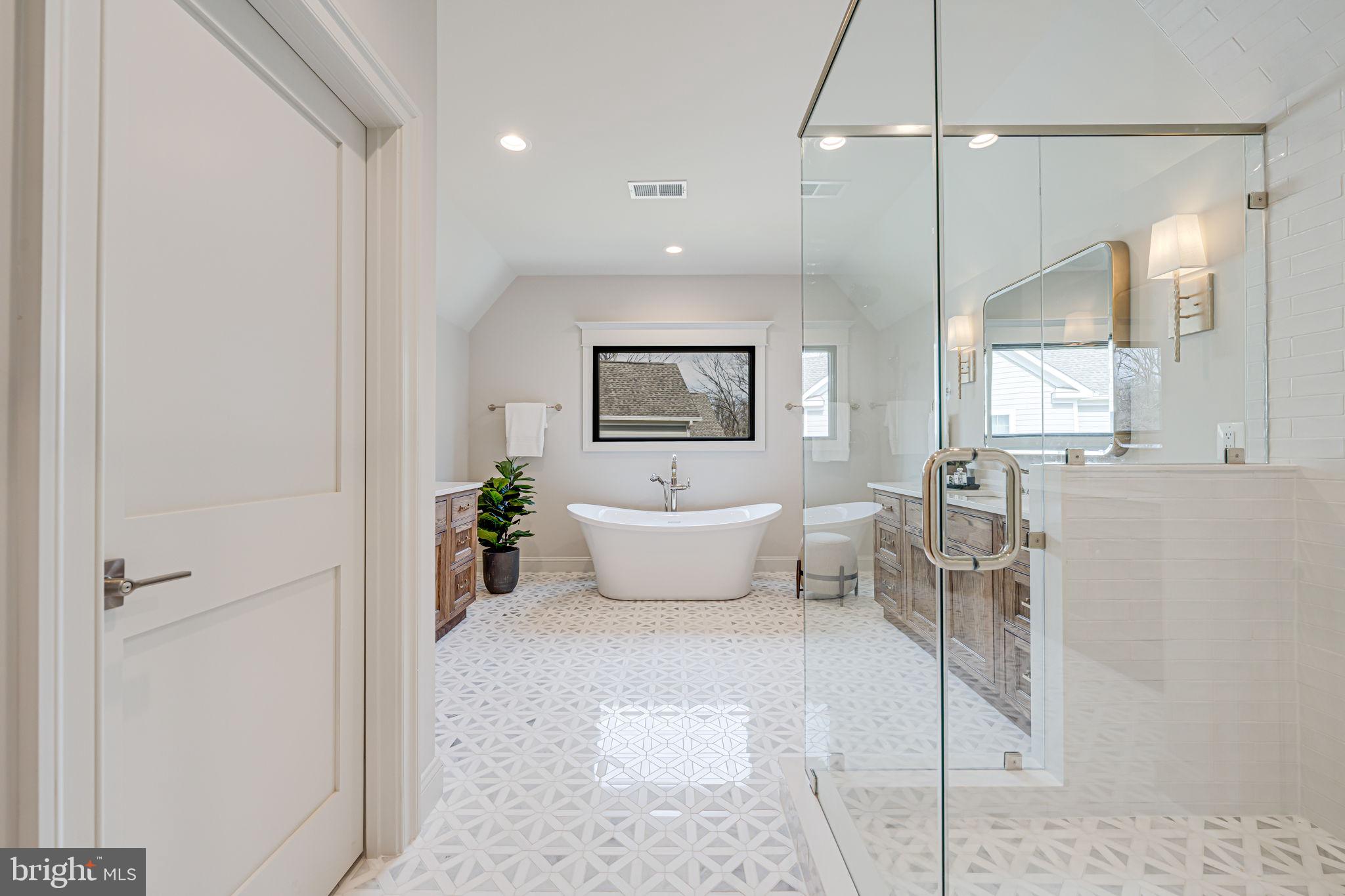 LITTLE VIENNA ESTATES - Residential