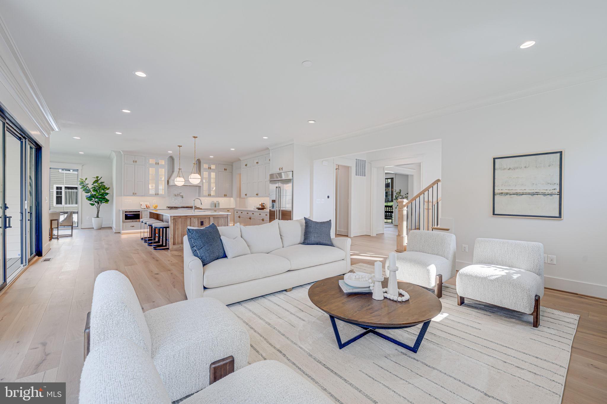 LITTLE VIENNA ESTATES - Residential