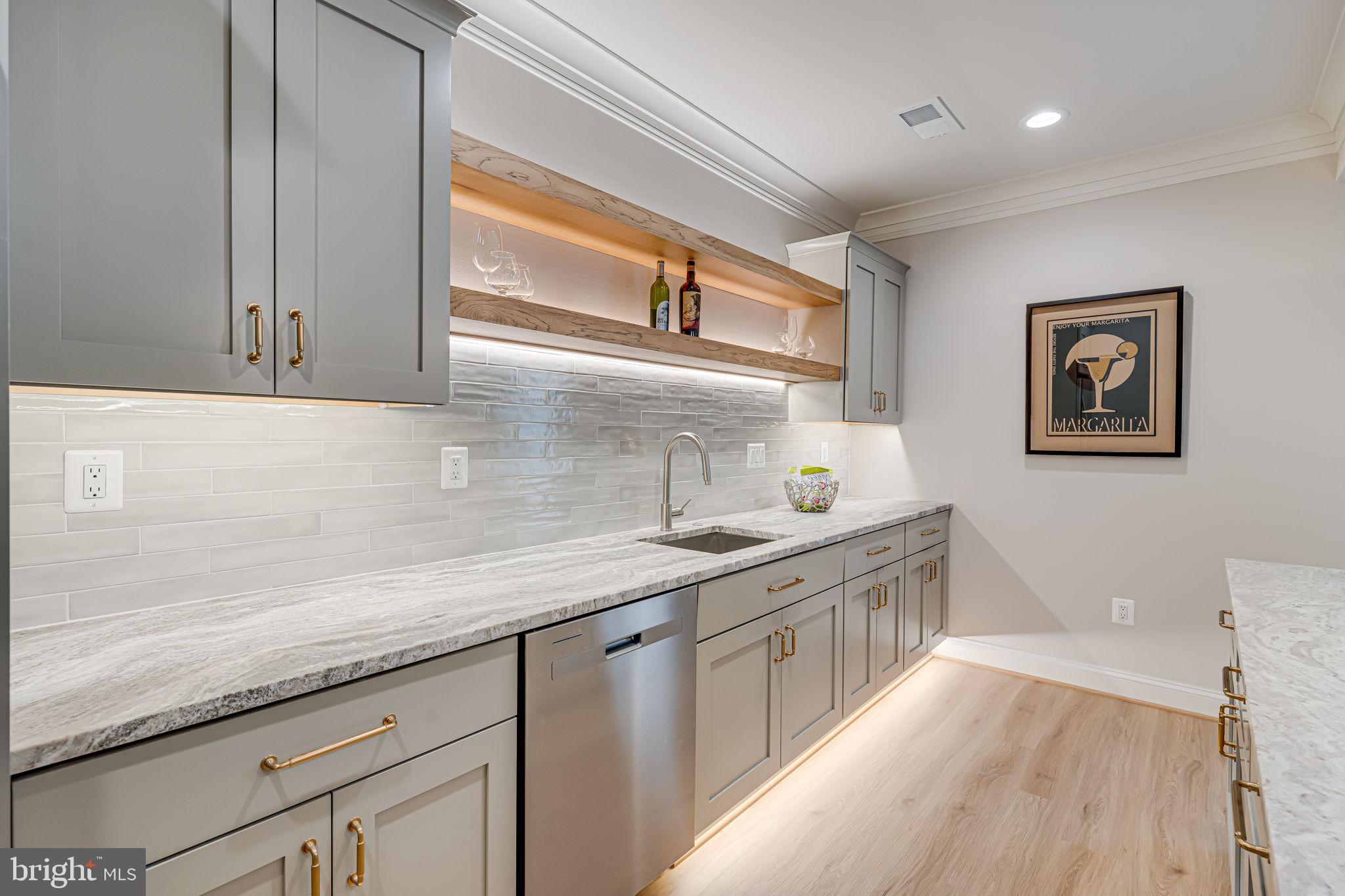 LITTLE VIENNA ESTATES - Residential