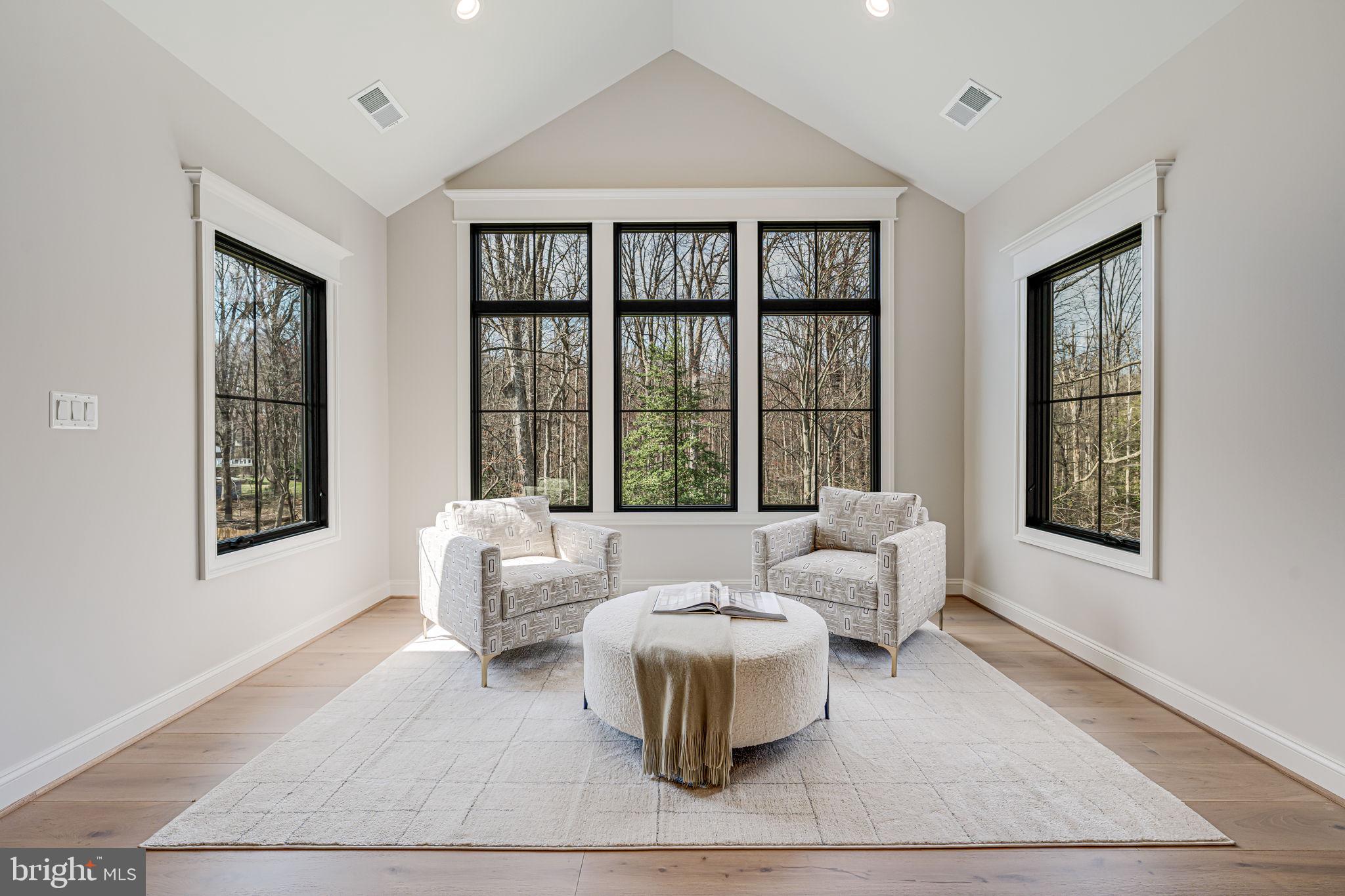 LITTLE VIENNA ESTATES - Residential