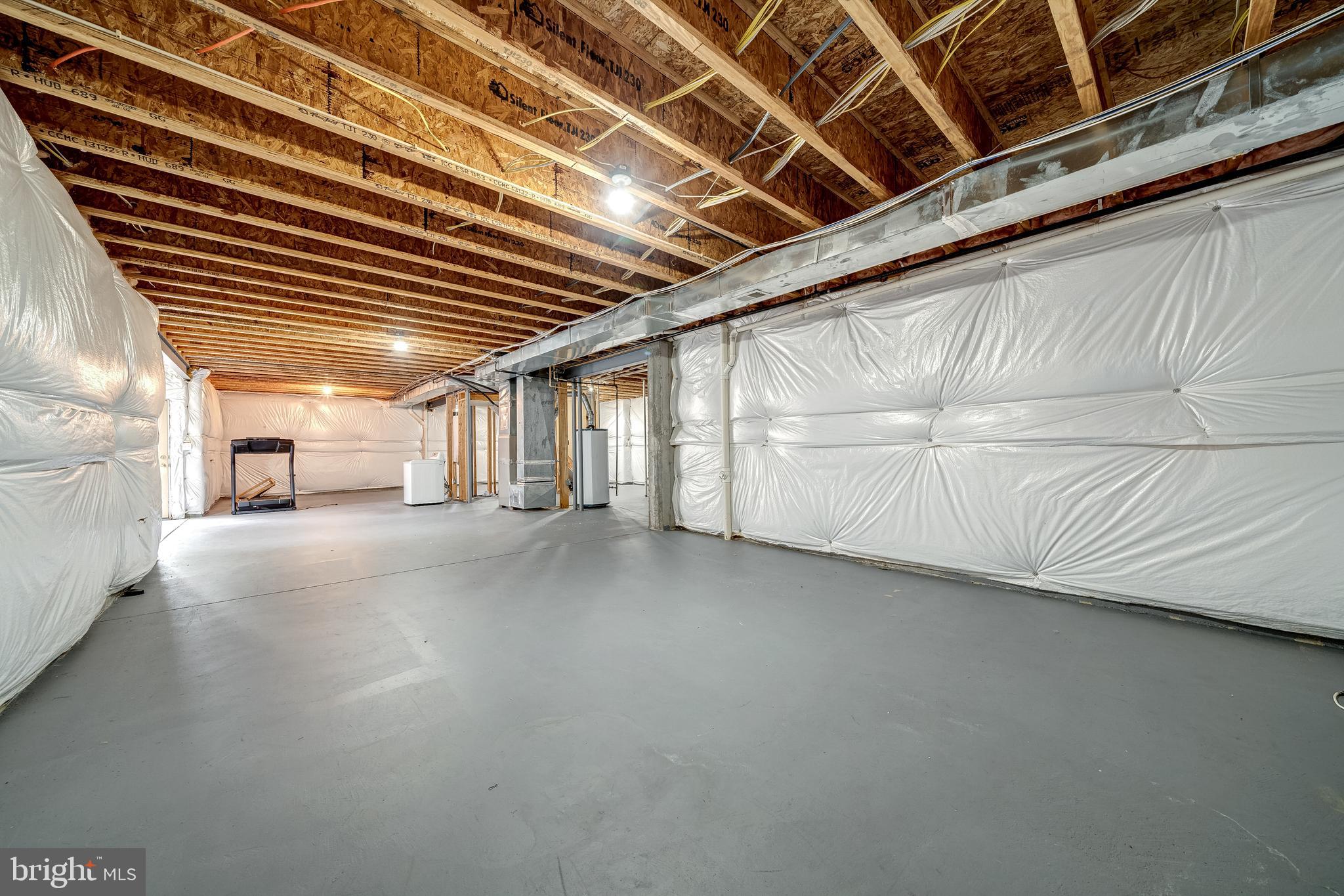 LENAH RUN - Residential Lease