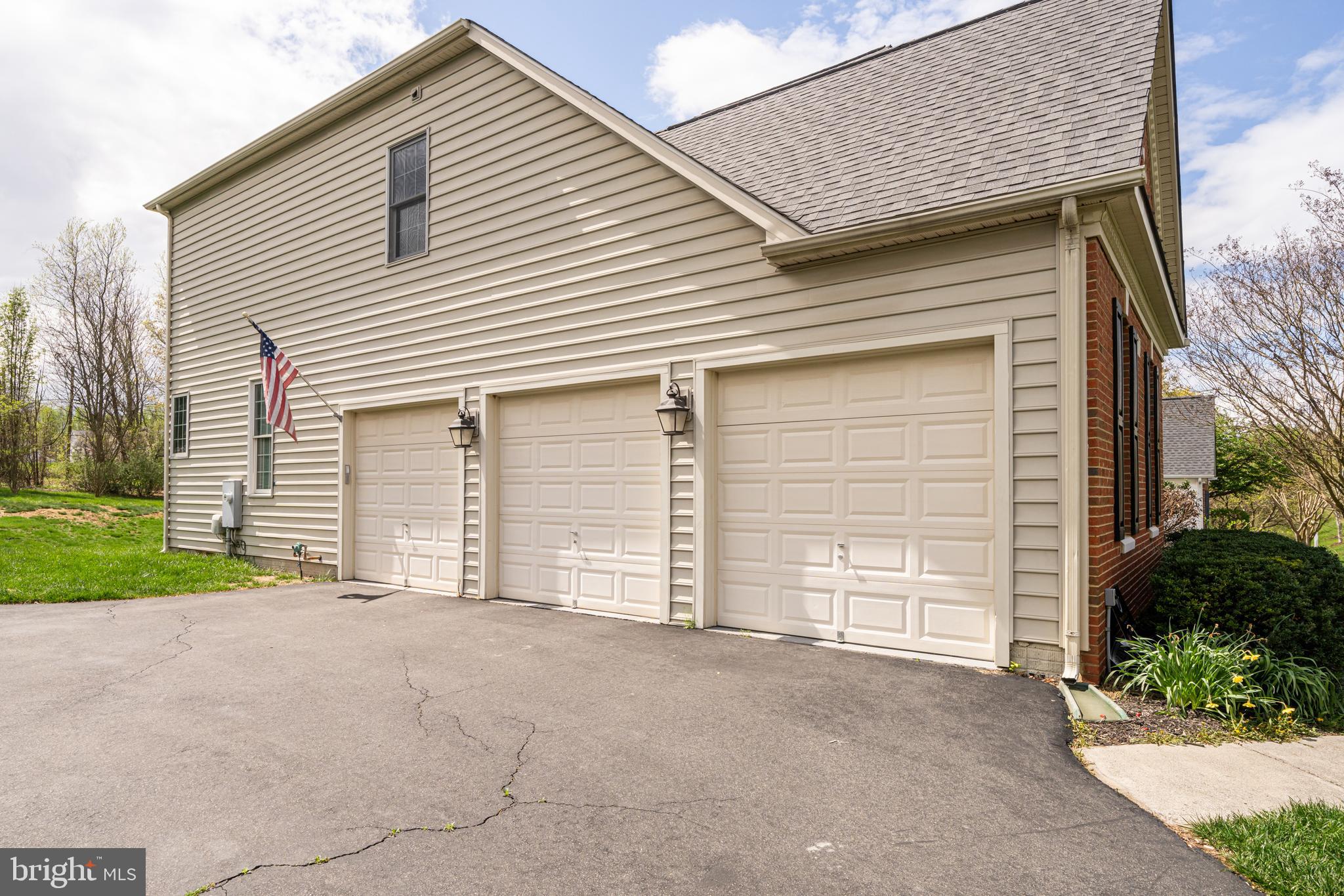 LENAH RUN - Residential Lease