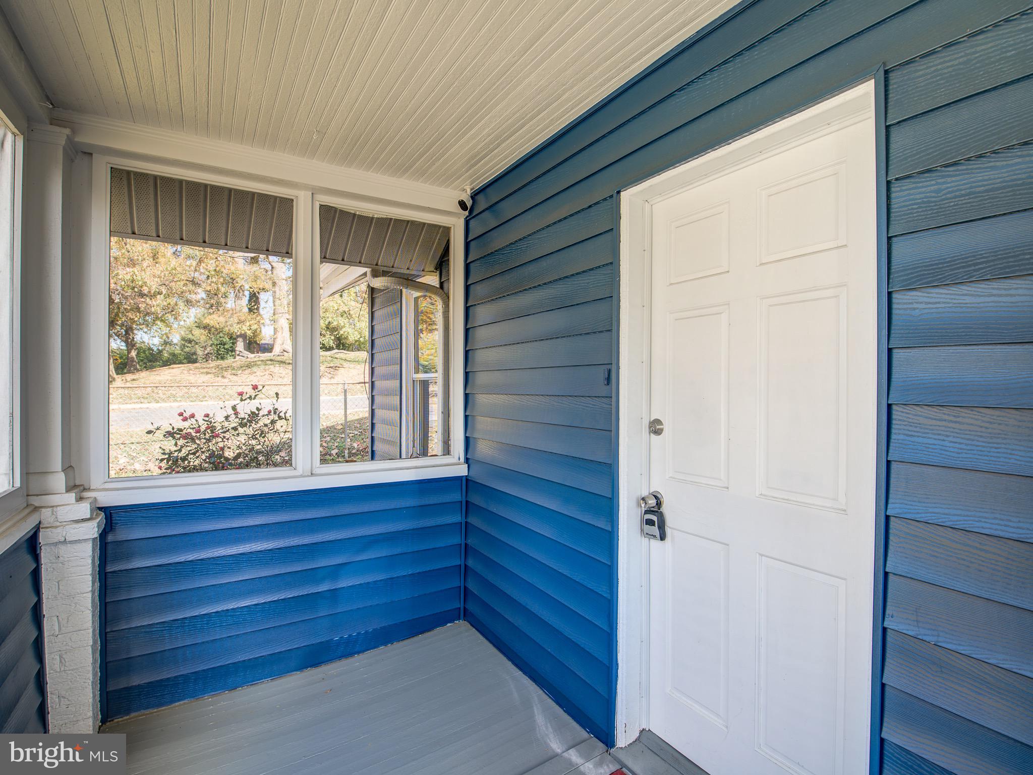 RIVERDALE HEIGHTS - Residential