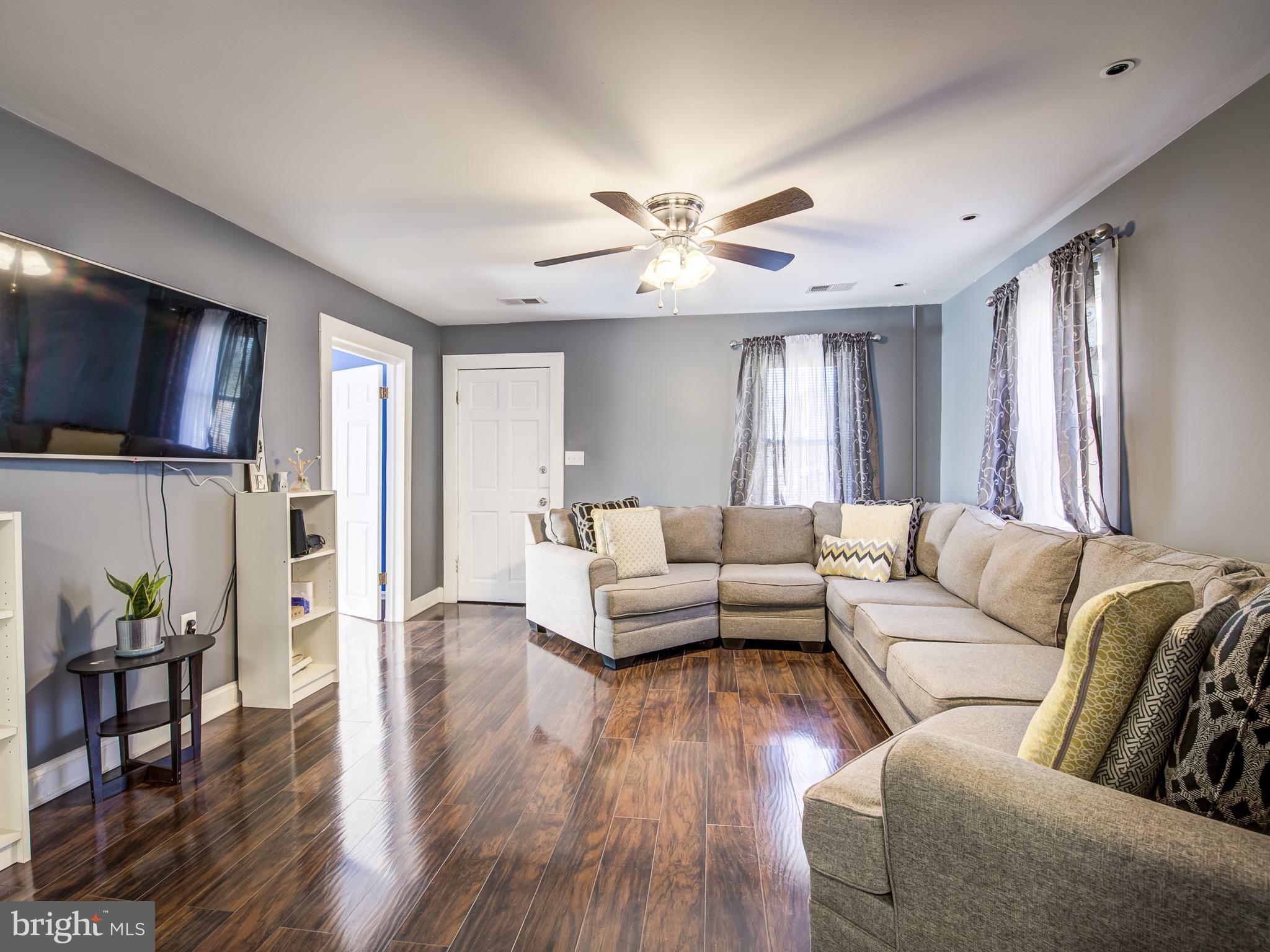 RIVERDALE HEIGHTS - Residential