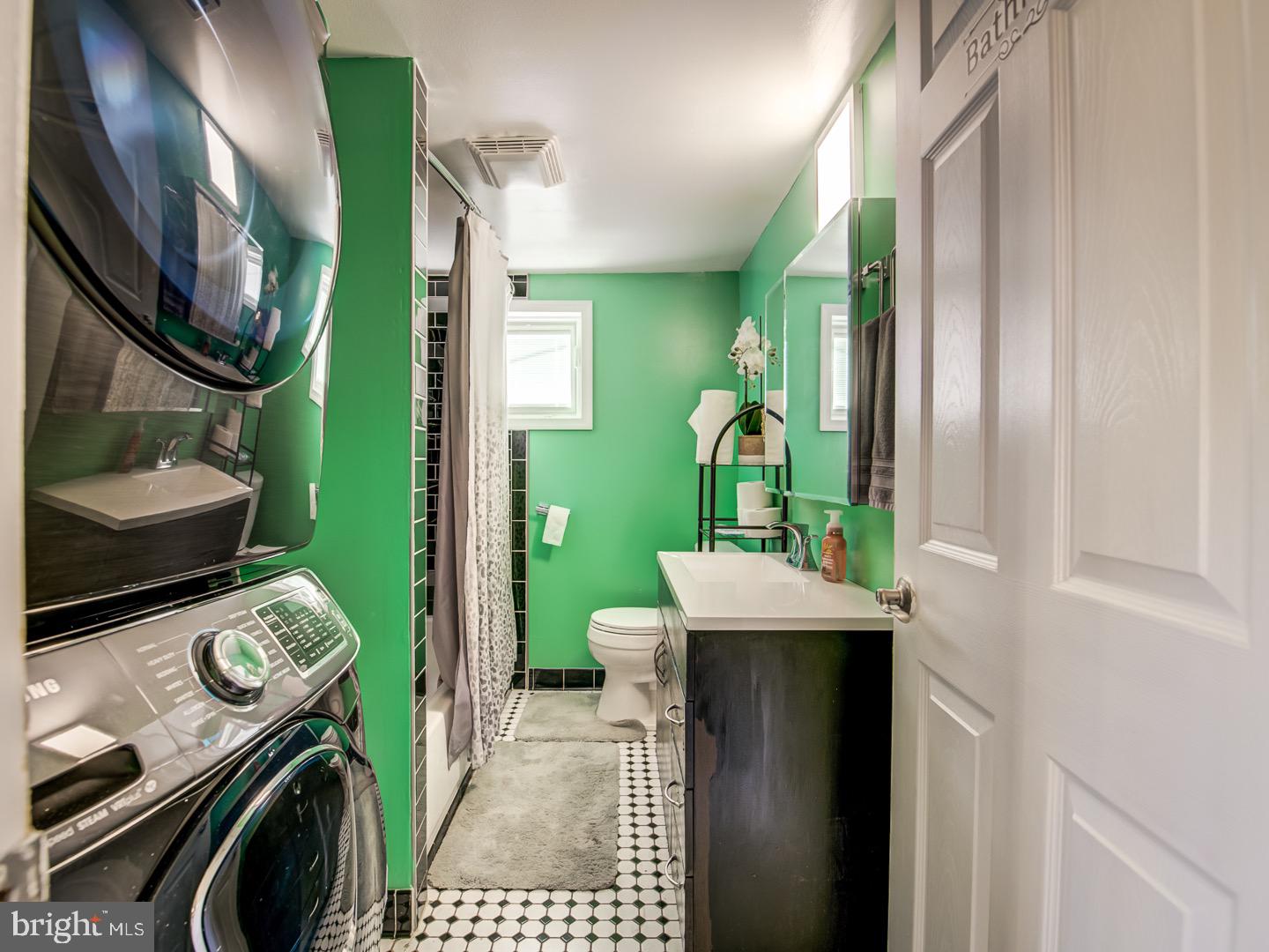 RIVERDALE HEIGHTS - Residential