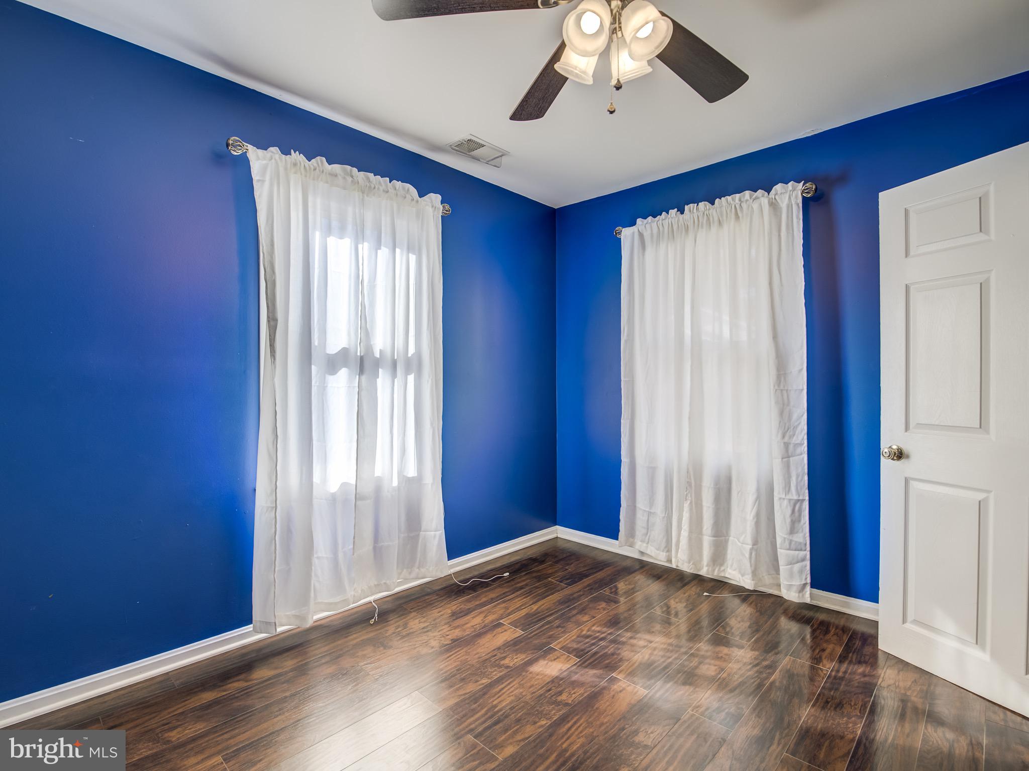 RIVERDALE HEIGHTS - Residential