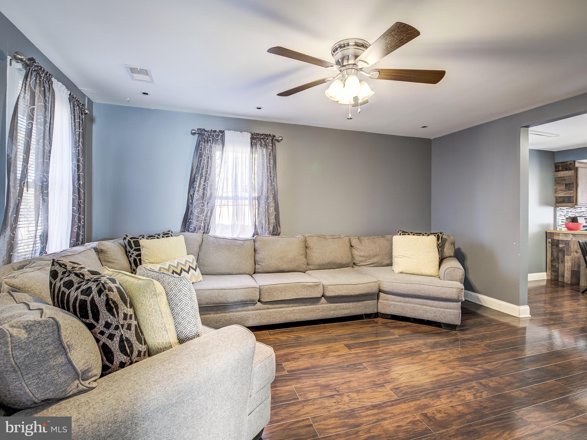 RIVERDALE HEIGHTS - Residential