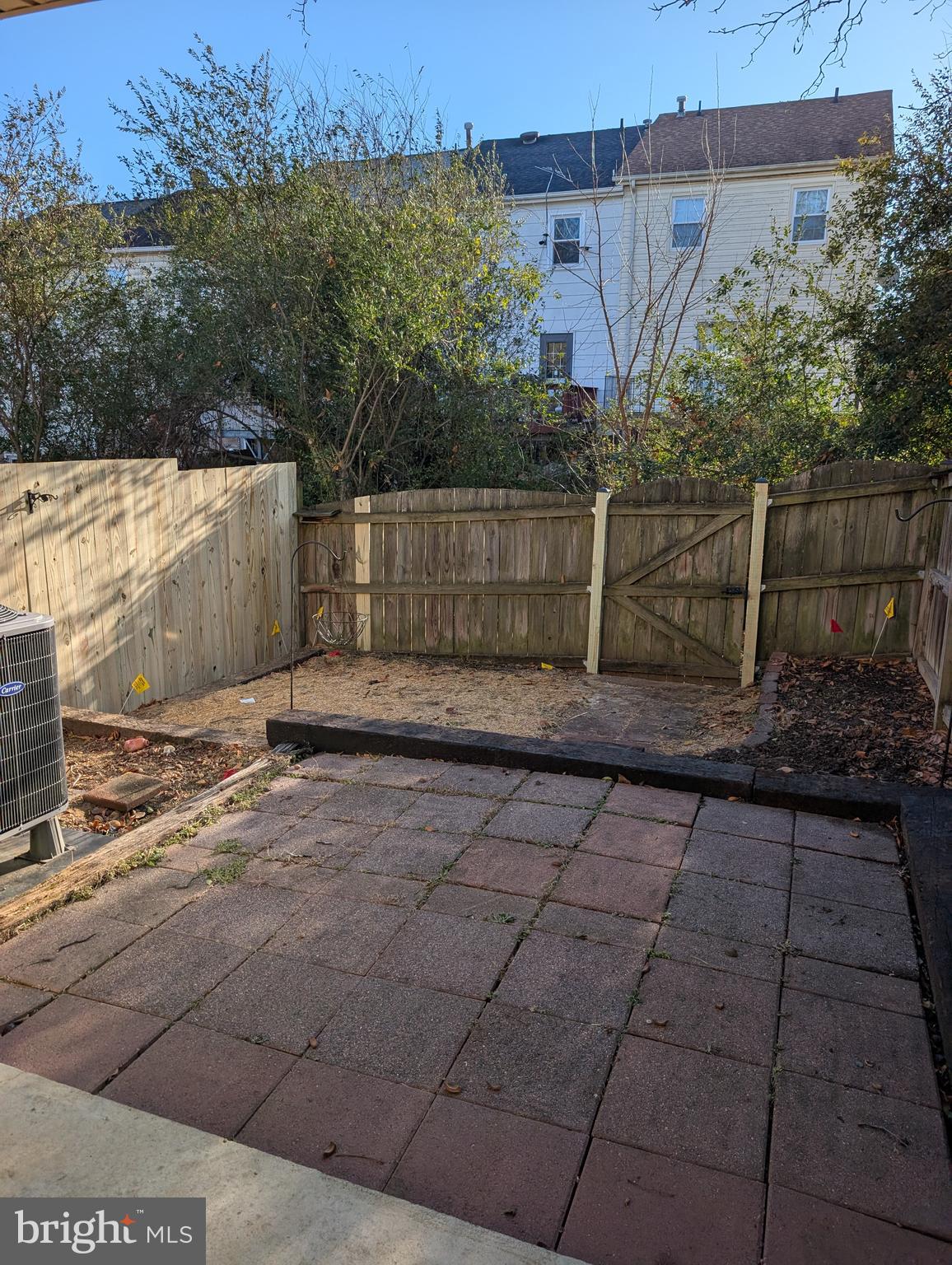 OLDE GREENWICH - Residential