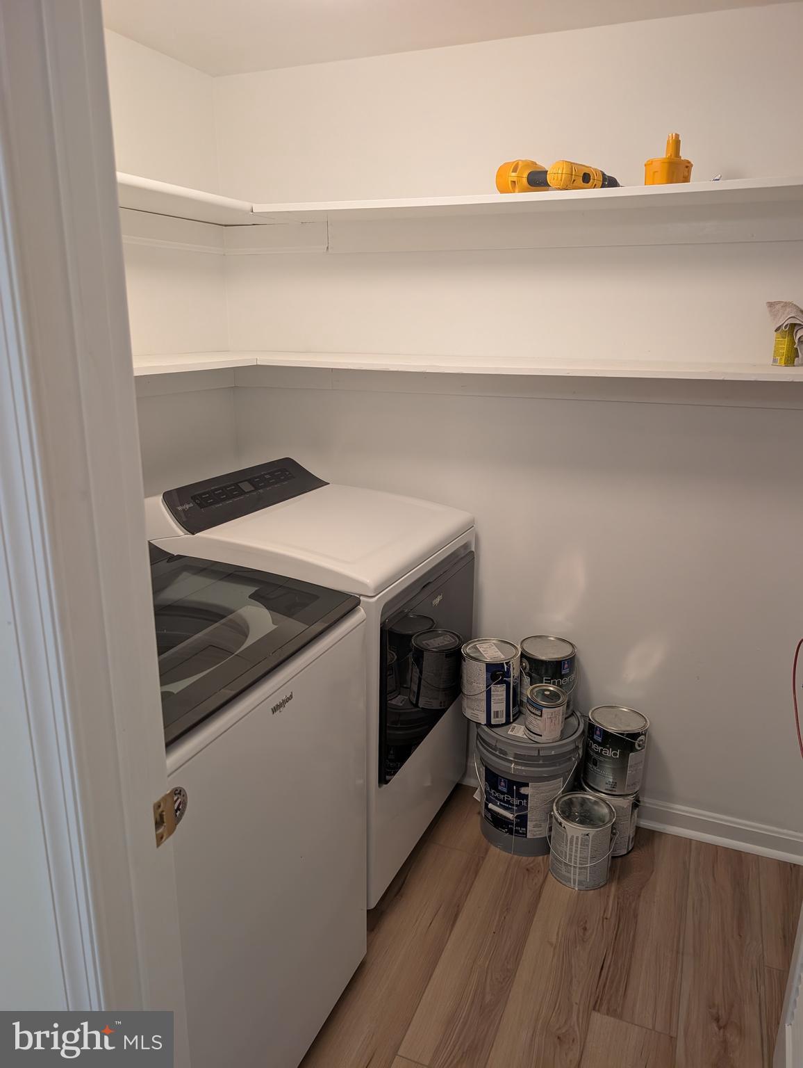 OLDE GREENWICH - Residential