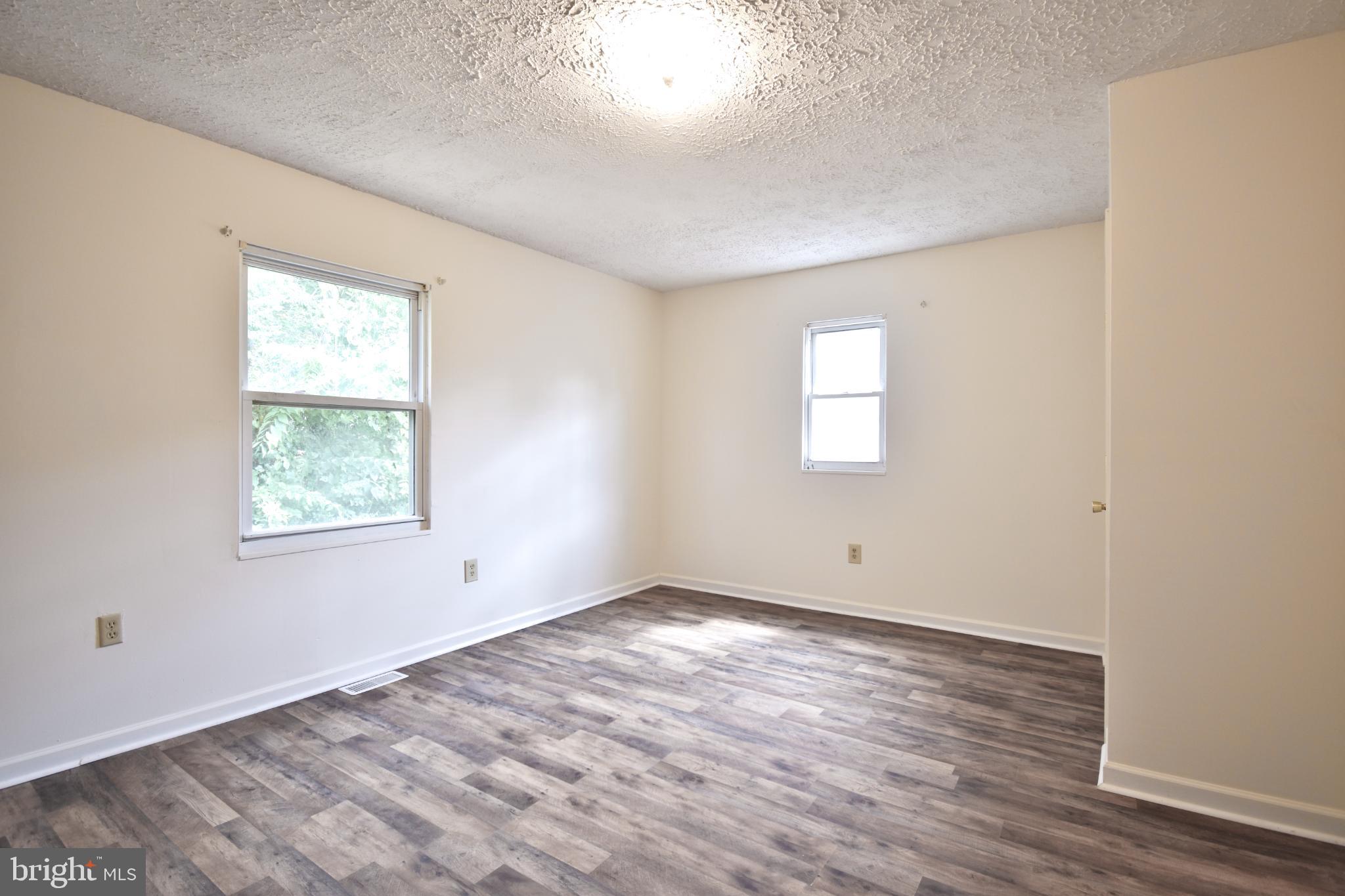 MARTINSBURG CITY - Residential Lease