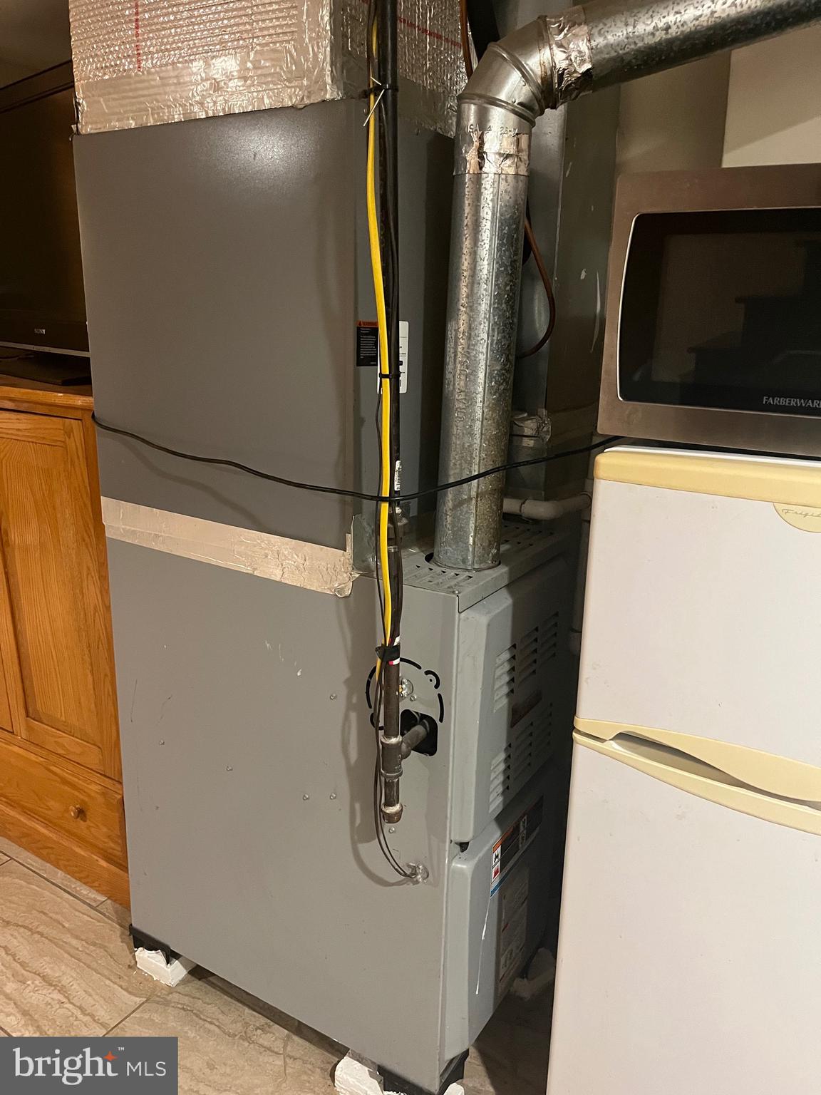 LAWNDALE - Residential