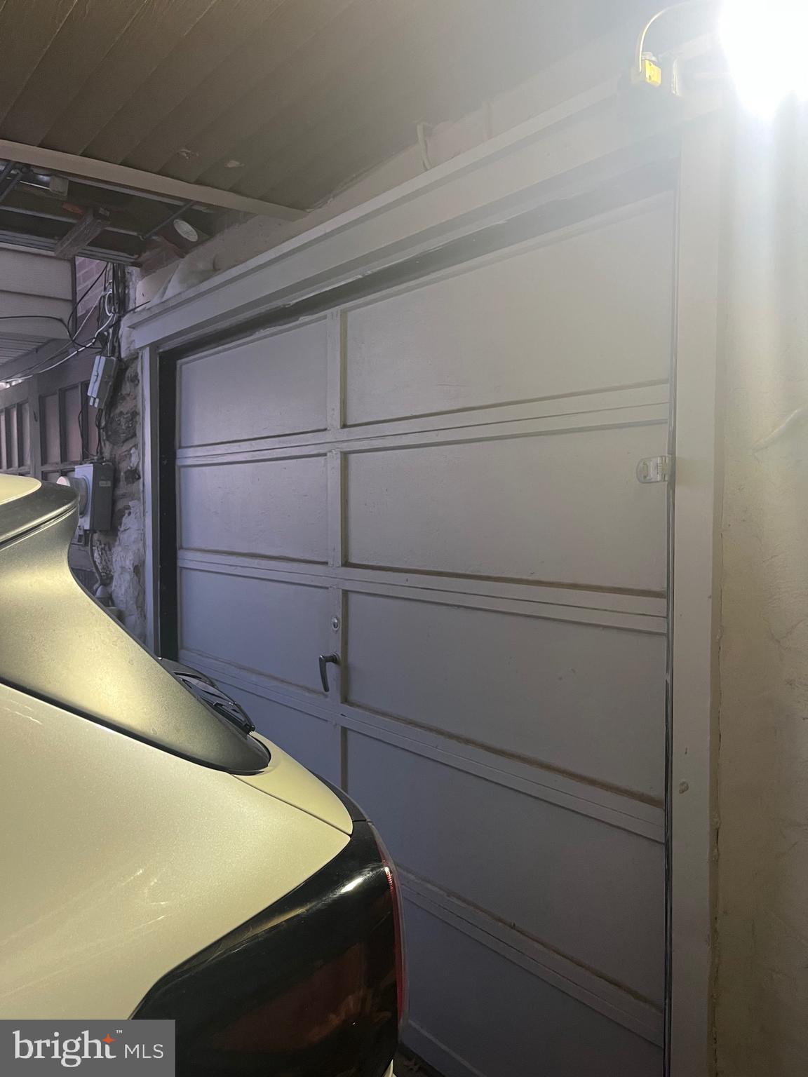 LAWNDALE - Residential