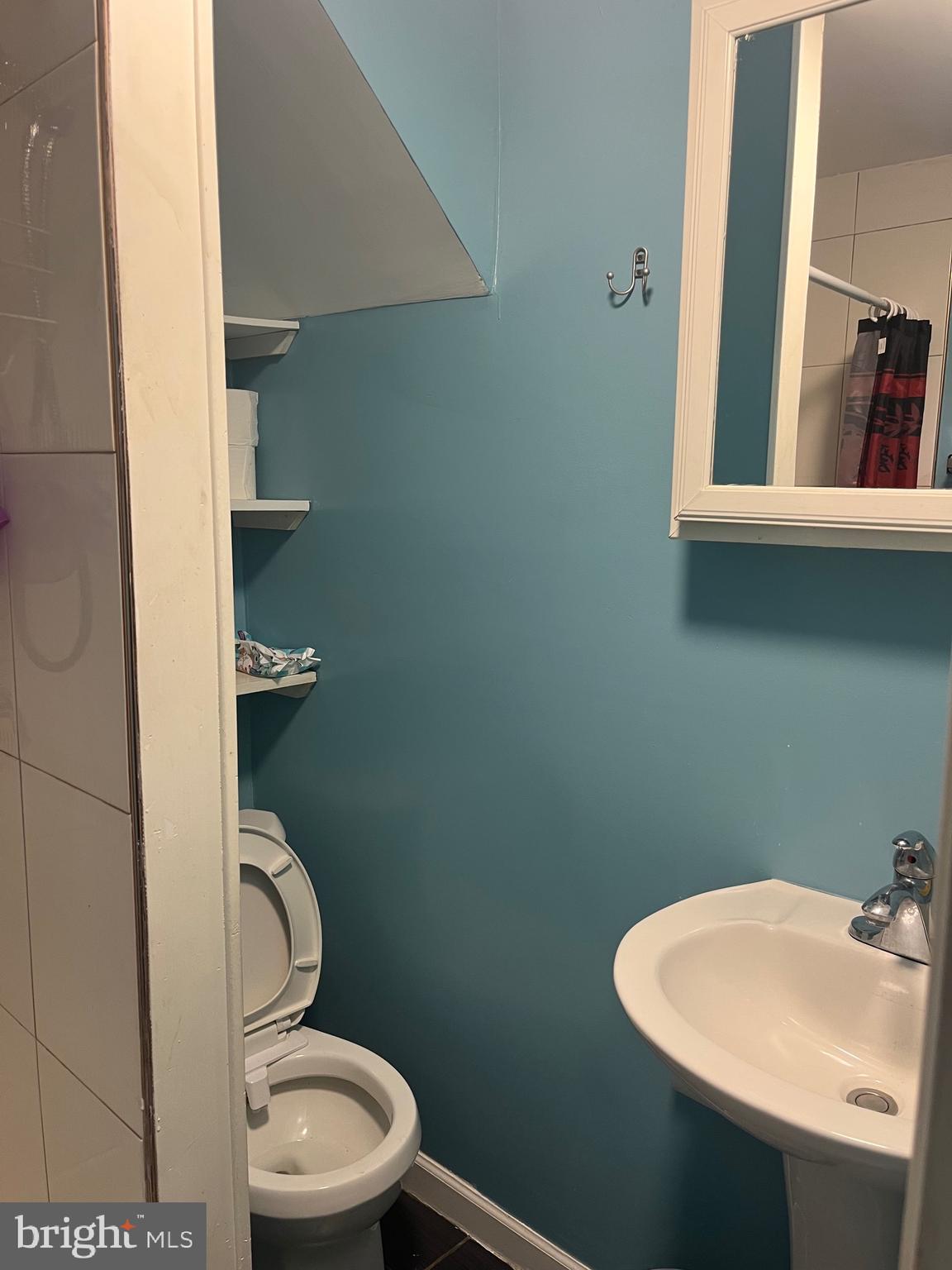 LAWNDALE - Residential