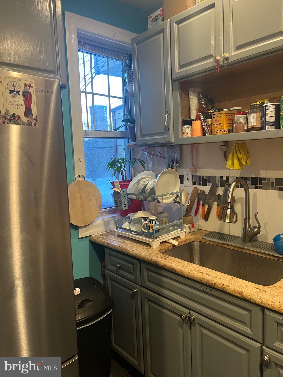 LAWNDALE - Residential