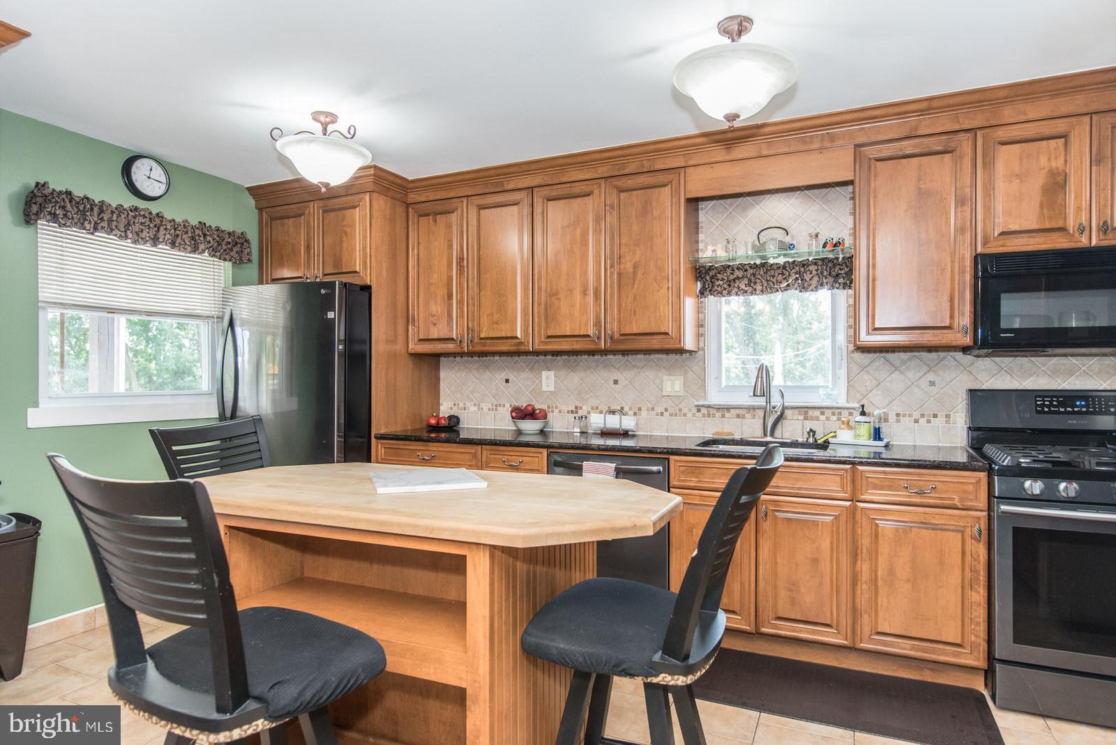 SOMERTON - Residential