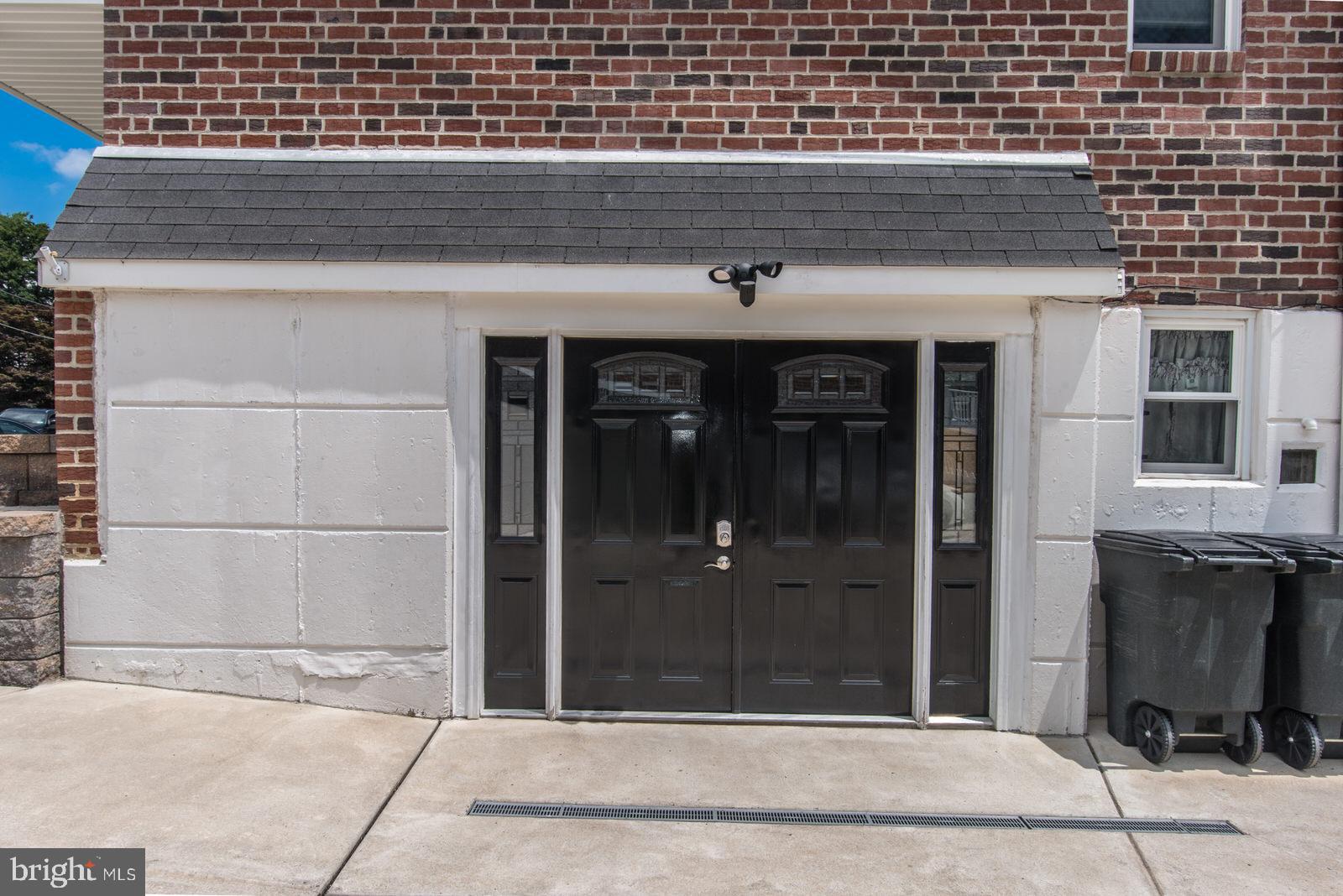 SOMERTON - Residential