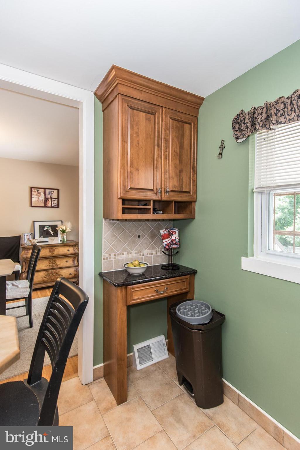 SOMERTON - Residential