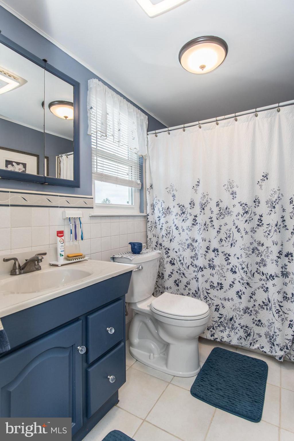 SOMERTON - Residential