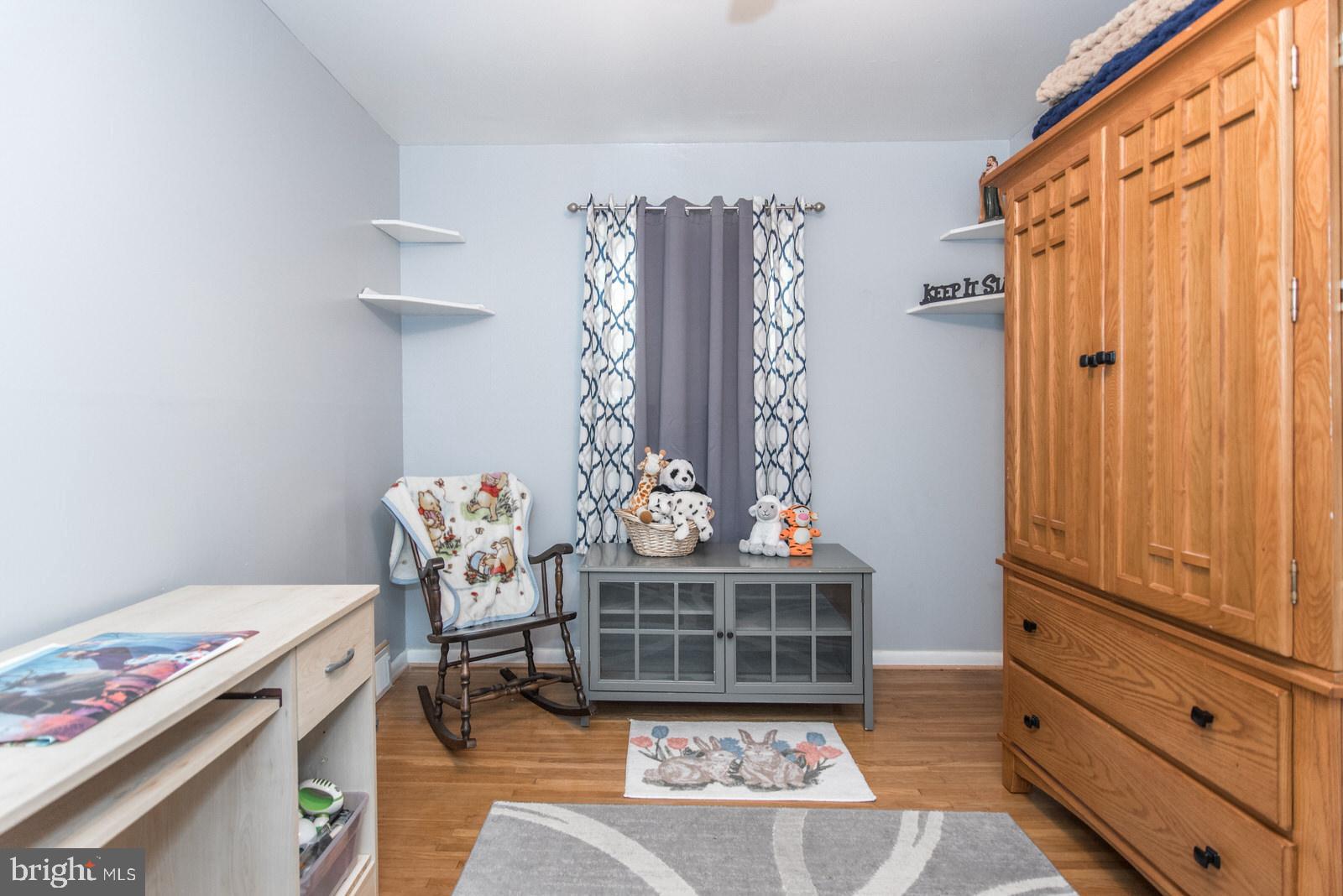 SOMERTON - Residential