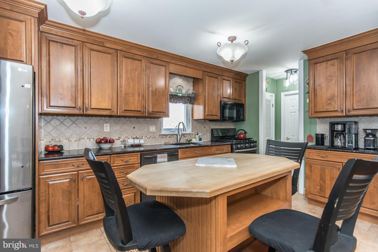 SOMERTON - Residential