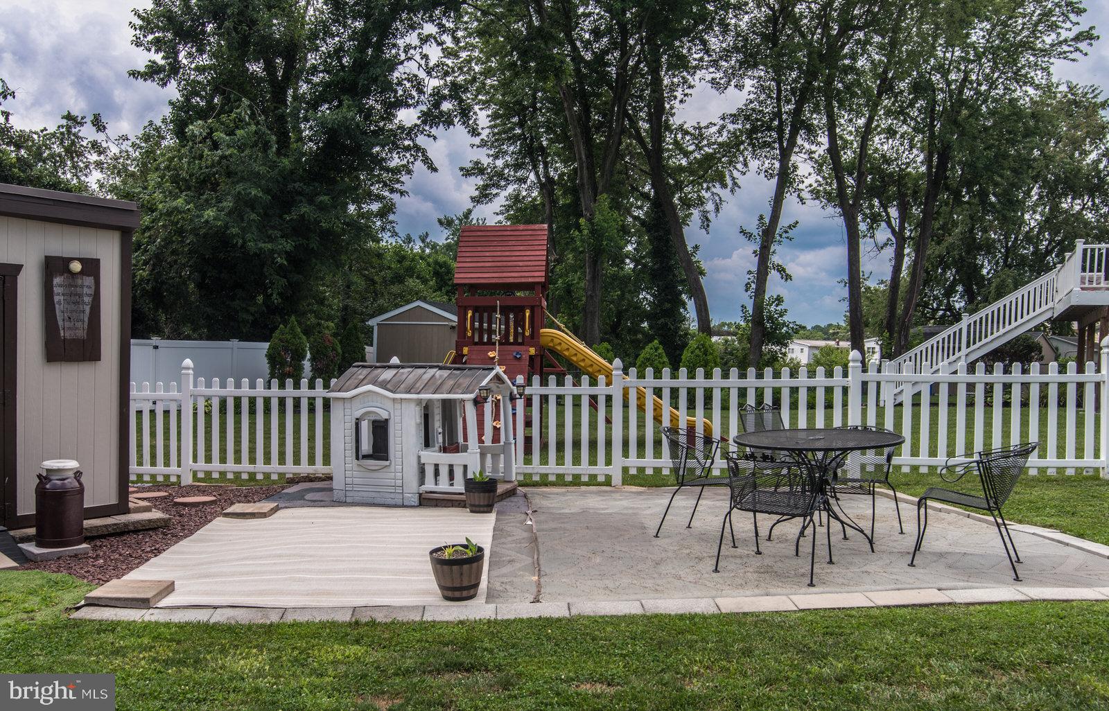 SOMERTON - Residential