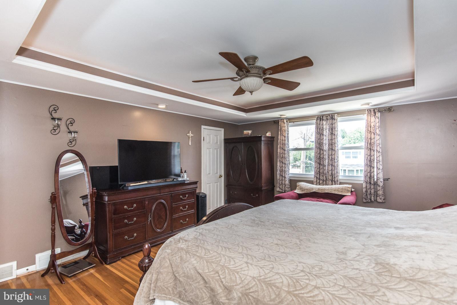 SOMERTON - Residential