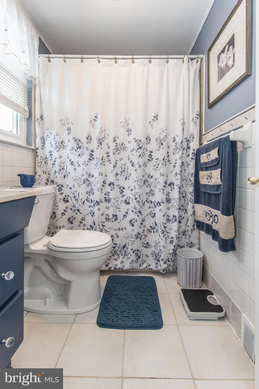 SOMERTON - Residential