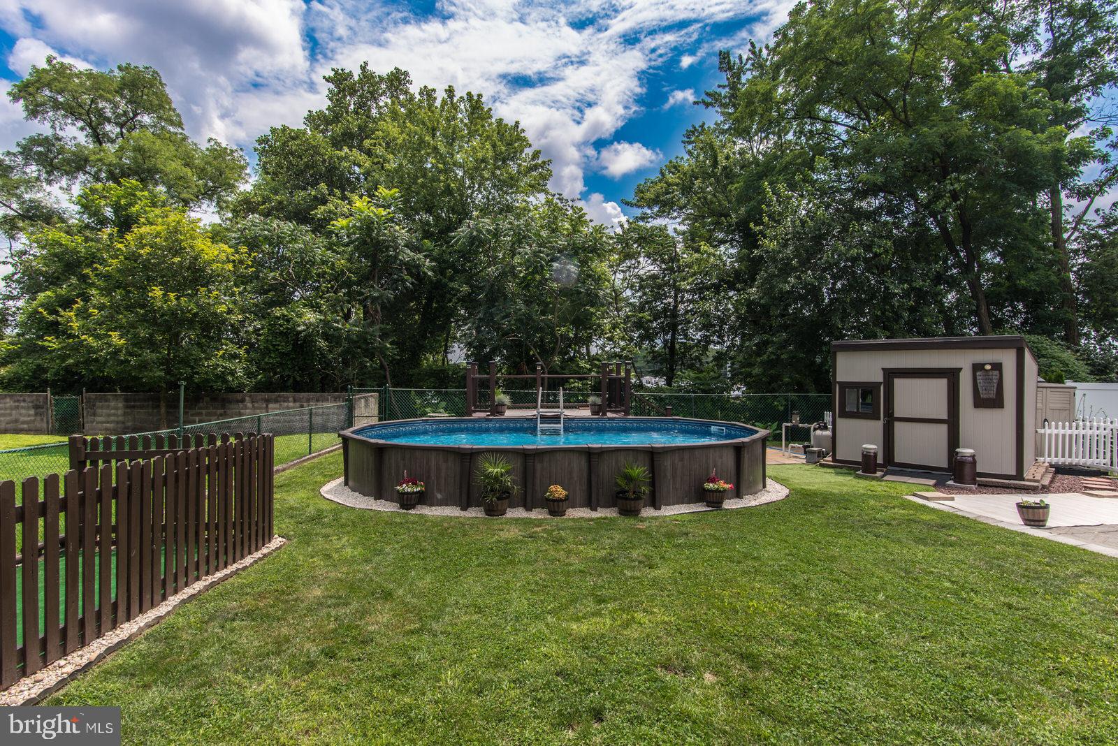 SOMERTON - Residential