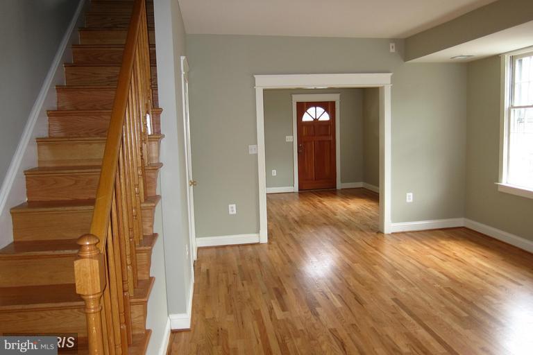 ST ELMO - Residential Lease