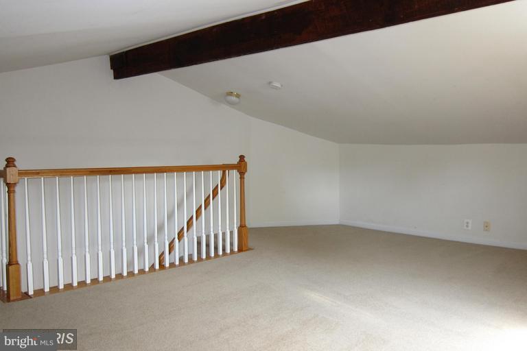 ST ELMO - Residential Lease