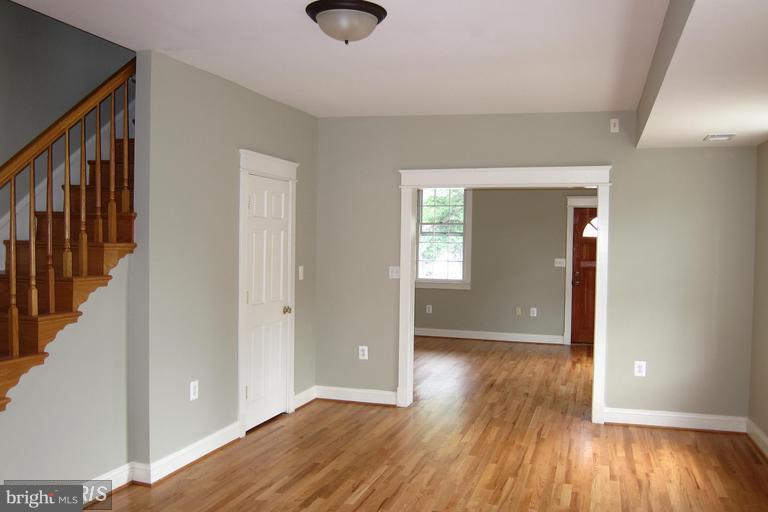 ST ELMO - Residential Lease