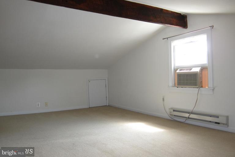 ST ELMO - Residential Lease